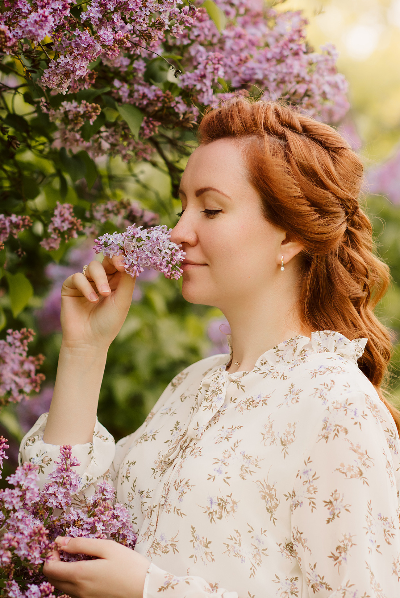 Фотосессия в яблонях в СПб, Фотосессия в цветении СПб. Семейный и Свадебный фотограф. Санкт-Петербург. Пушкин