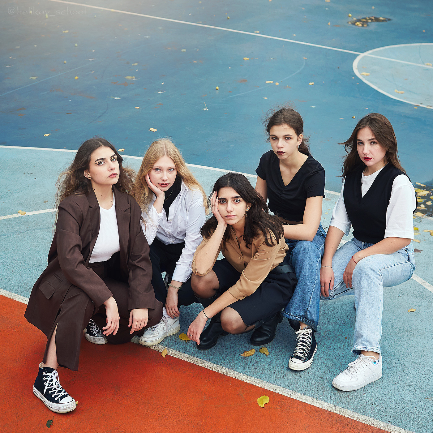 Фотографии со школьными друзьями. Школьный фотограф Сергей Беликов