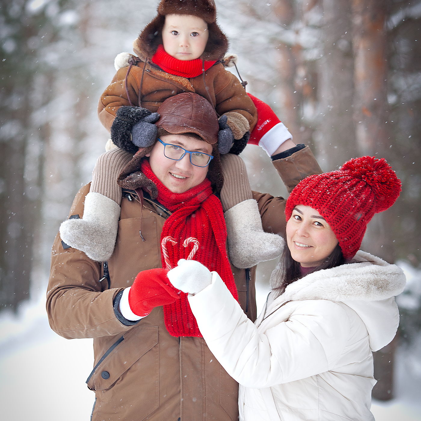 Контакты. Детский и семейный фотограф Елена Серова