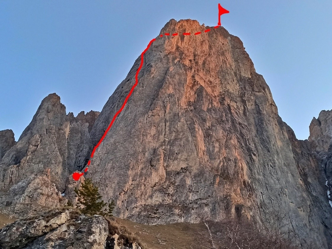 Ася Кукушкина и Даша Ковалева прошли маршрут Горина 5А на Цей-Лоам. “Steel Angel”: women’s climbing award