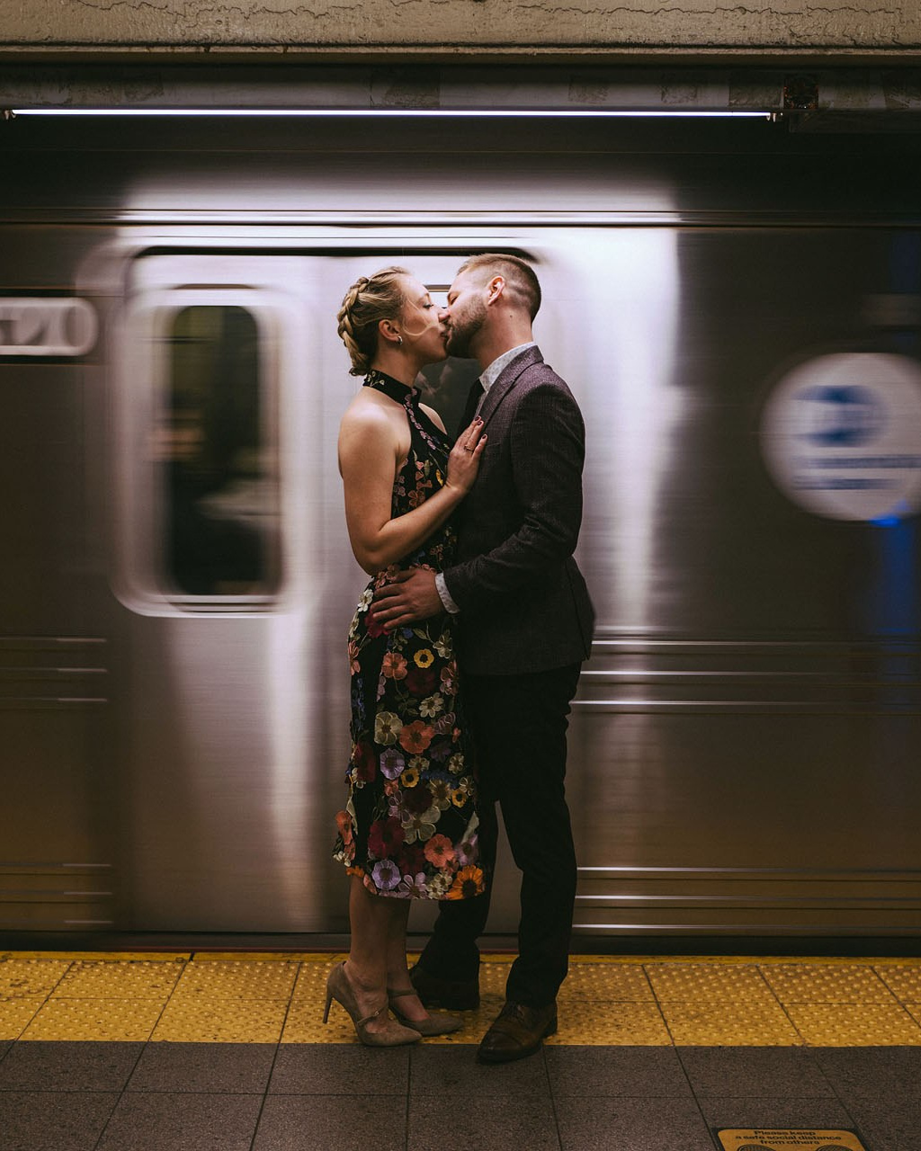 PRICING. New York photographer RINAT SHAHMETOV in New York city