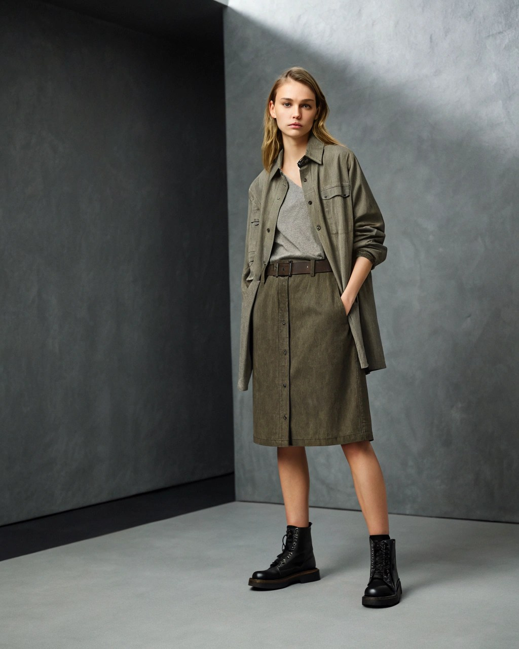 35 образов для модельных тестов: девушки. Фотограф в Москве Михаил Елизарьев