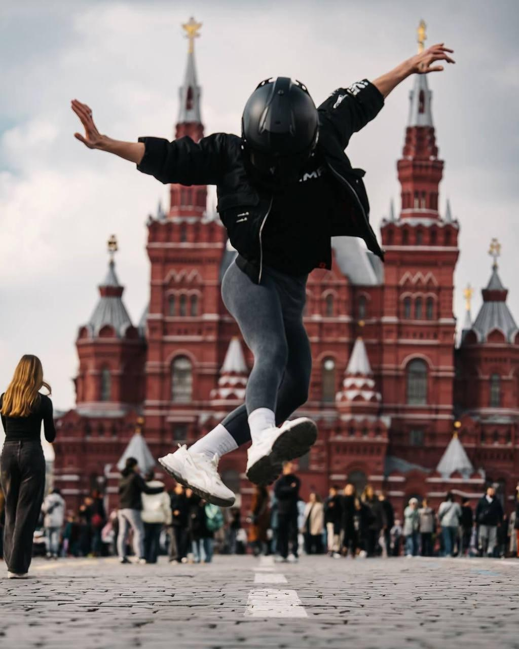 Фотограф, оператор и рилсмейкер в Москве — Ася Палагута