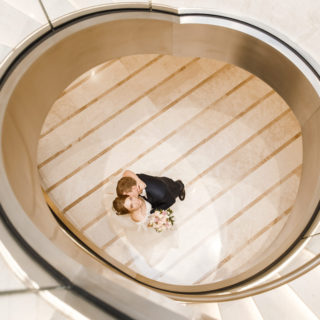 Свадебный фотограф в Москве. Портретный и свадебный фотограф Алла Карени Москва