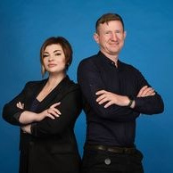 Школьные фотографы Сергей и Олеся Мельниковы