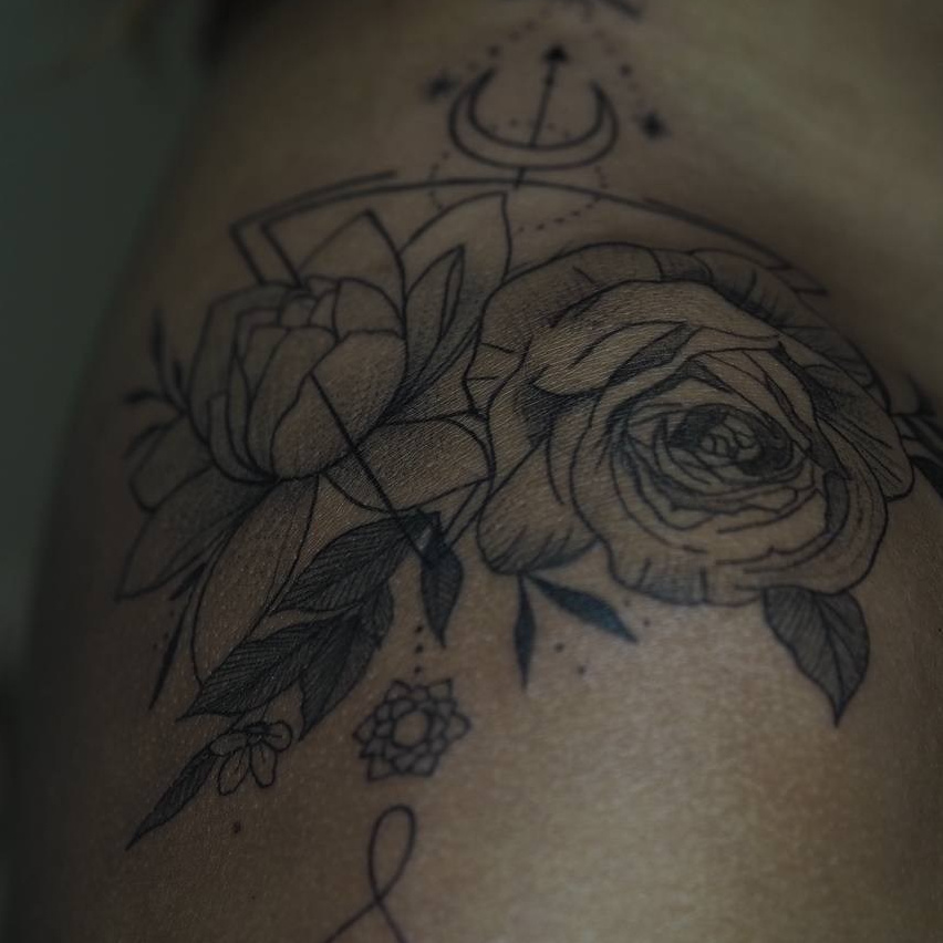 Мини тату. Женский фотограф и мини-тату мастер Москва Юлия Солодкина