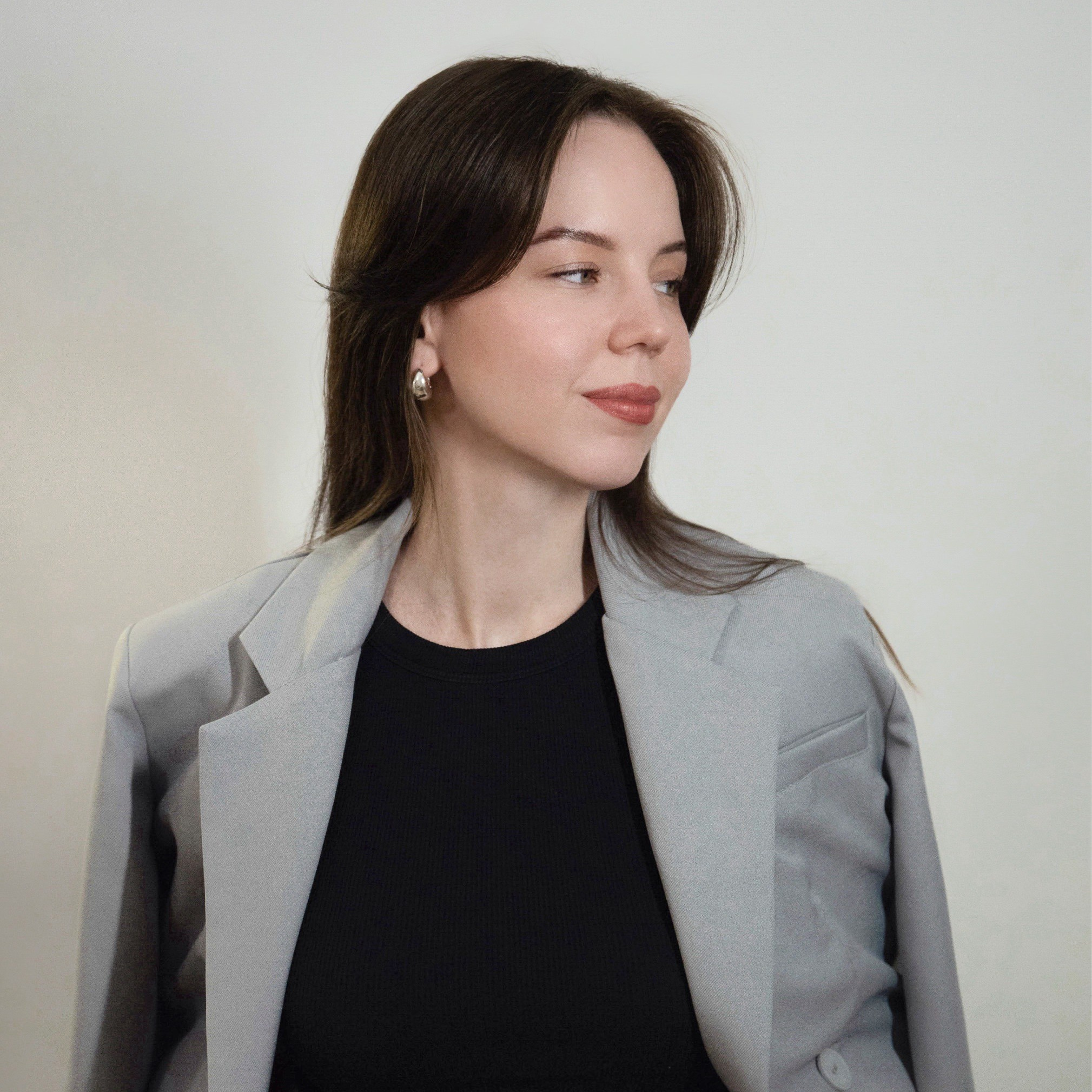 Фэшн-фотограф в Санкт-Петербурге Дарья Семиколенных