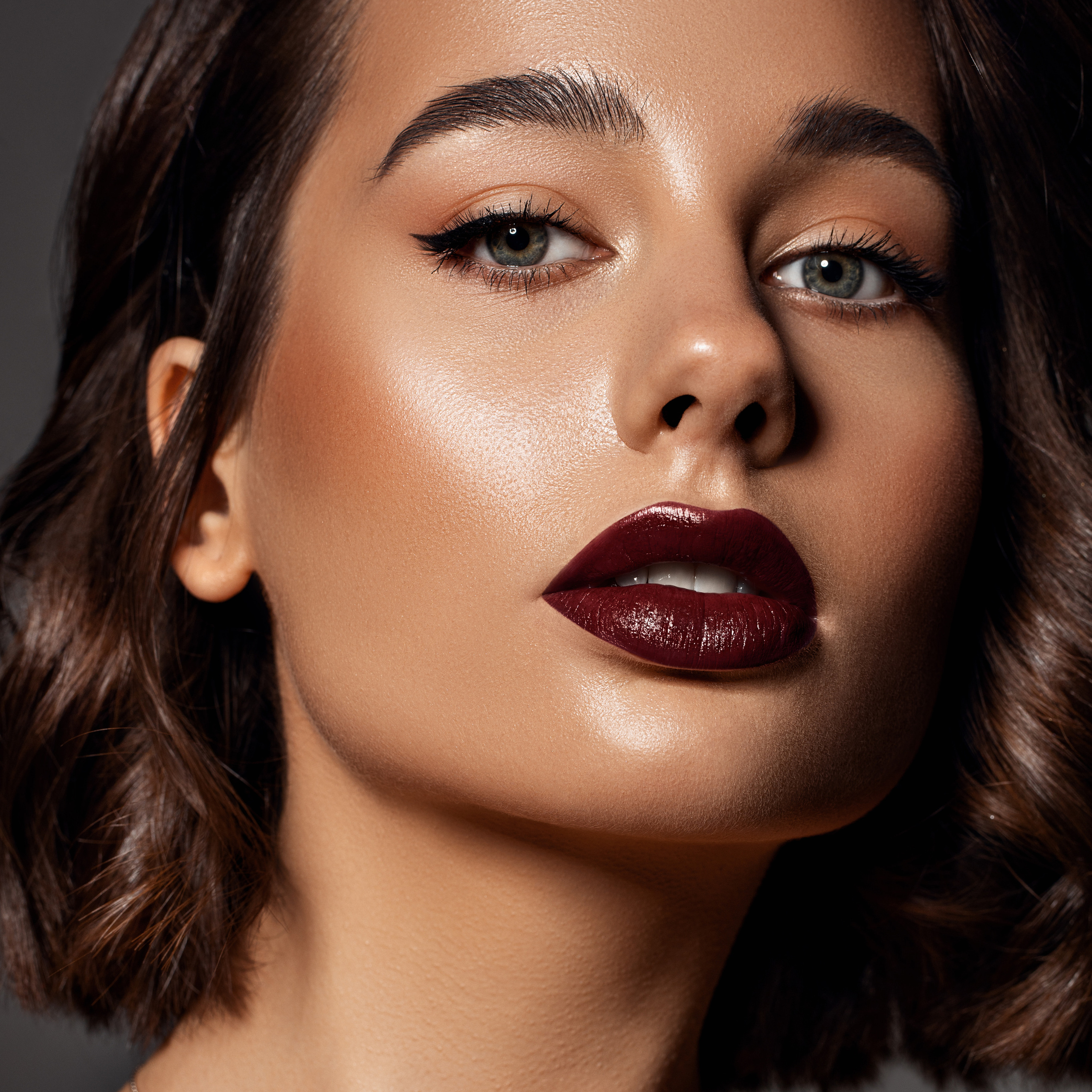 Retoucher Oksana Shterts