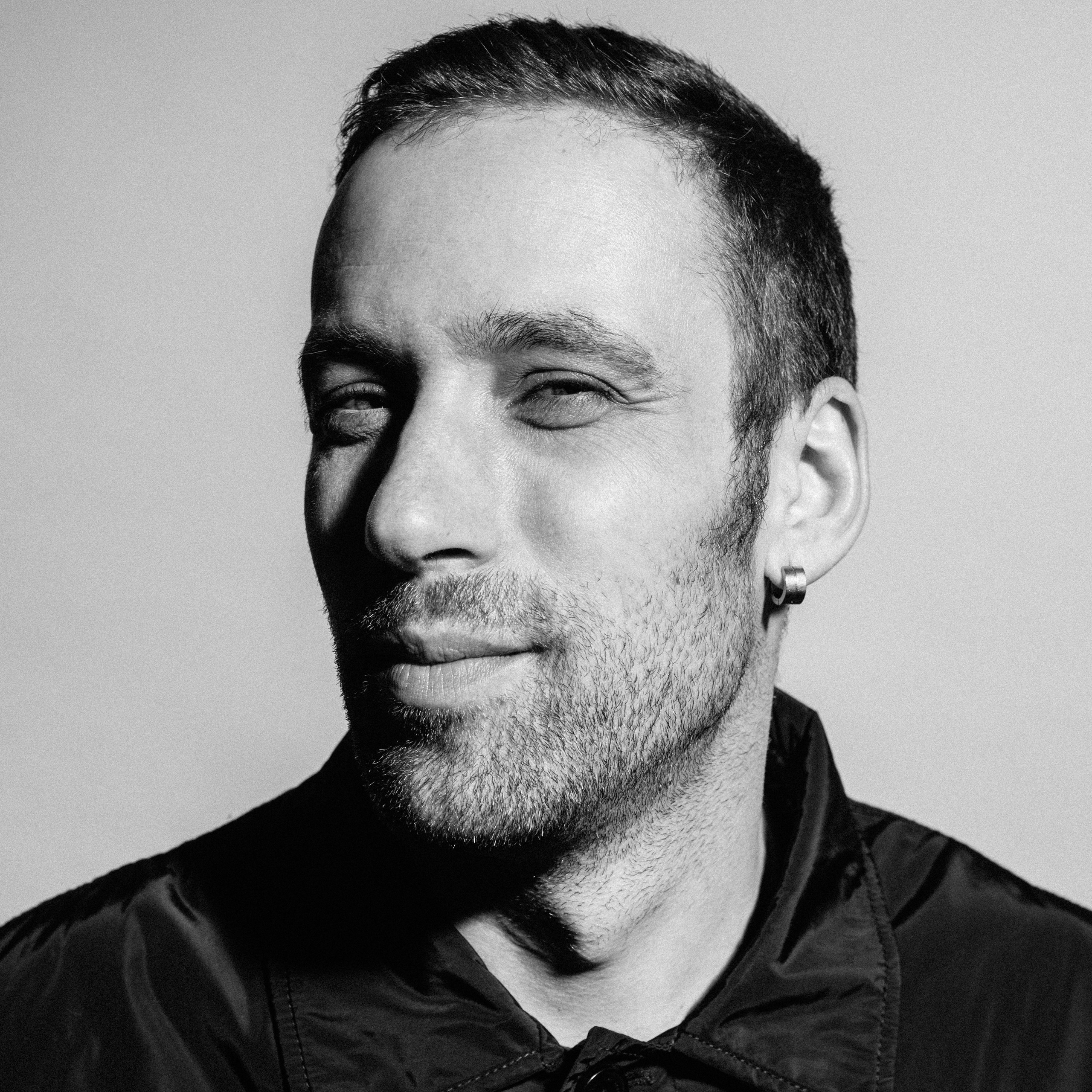 Контакты фотографа Стоян Васев. Стоян Васев — фотограф в Москве