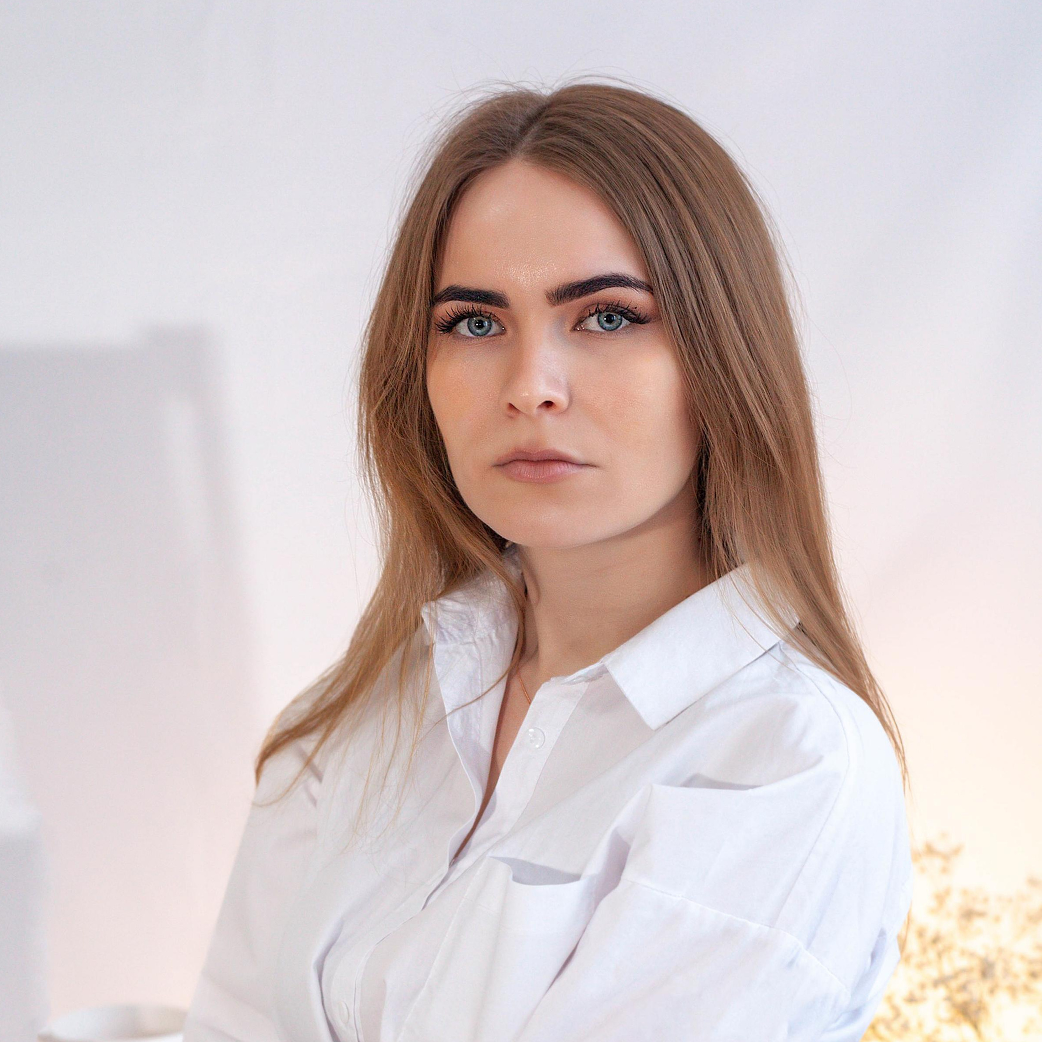 Контакты. Фотограф Ирина Лумпиева. Снимайте моменты жизни кадр за кадром!