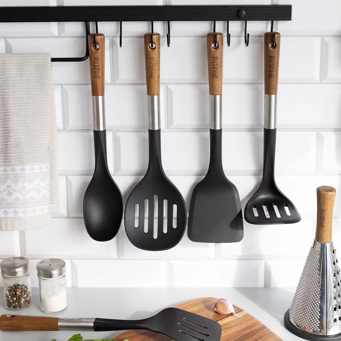 Съемка фото и видео для маркетплейсов Вайлдберриз, Озон в Новосибирске