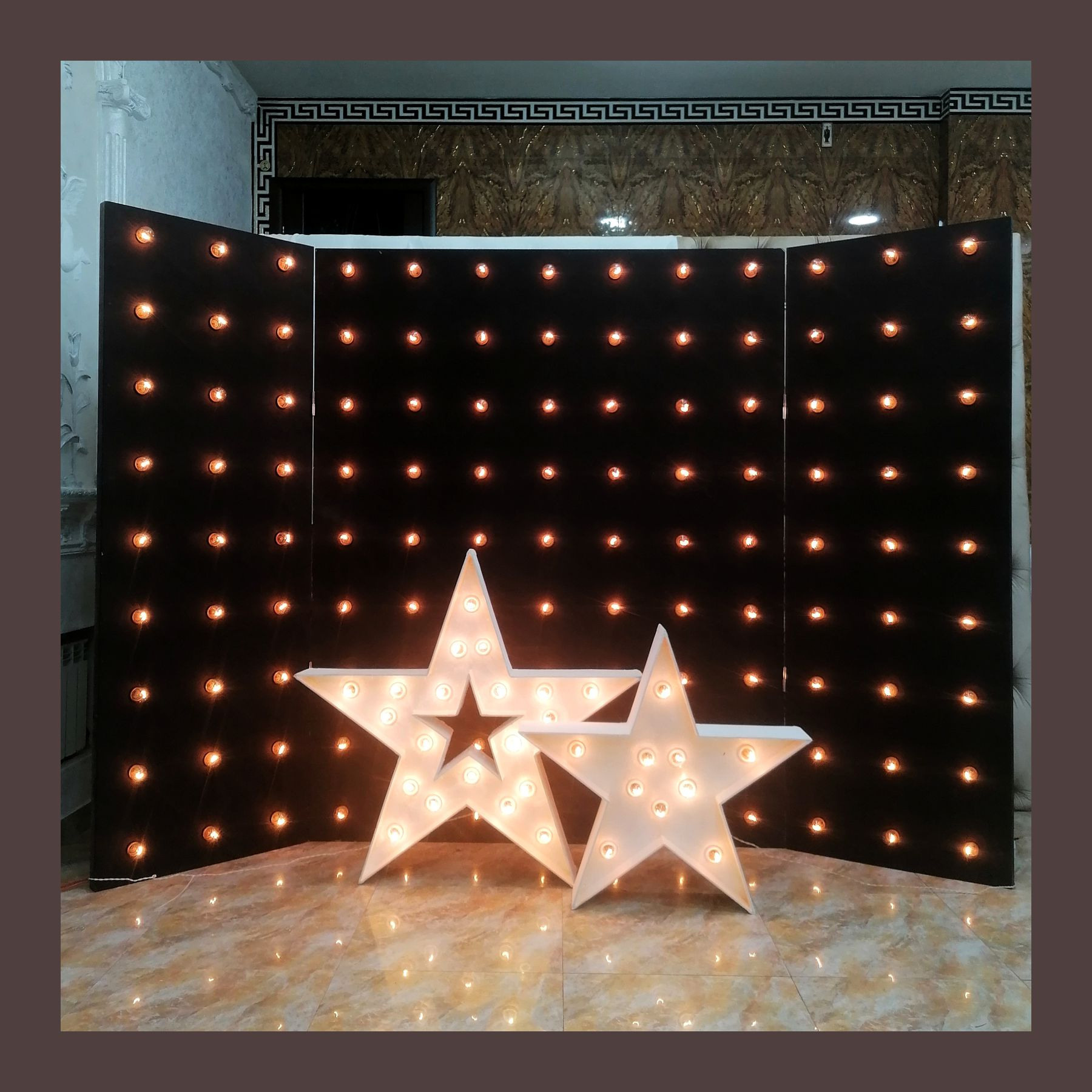 Фотозона ЛОФТ. Студия праздничного декора