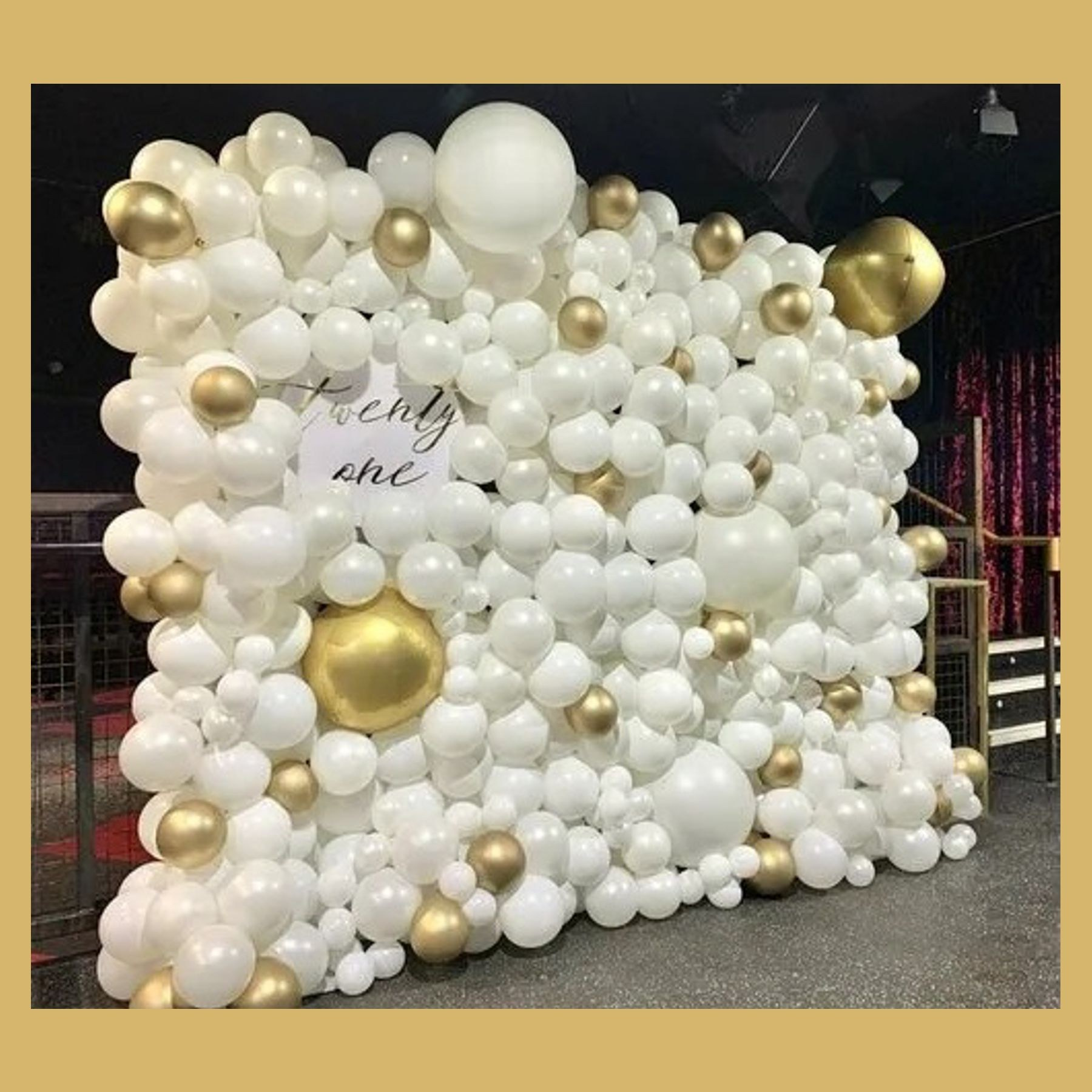 Фотозона для женщины. Студия праздничного декора