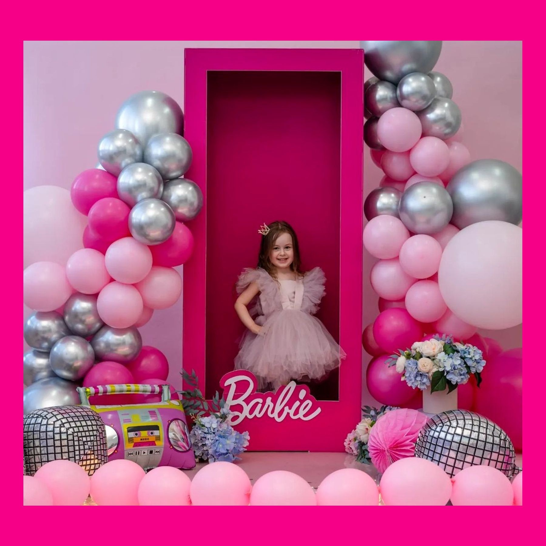 Фотозона коробка Барби. Студия праздничного декора