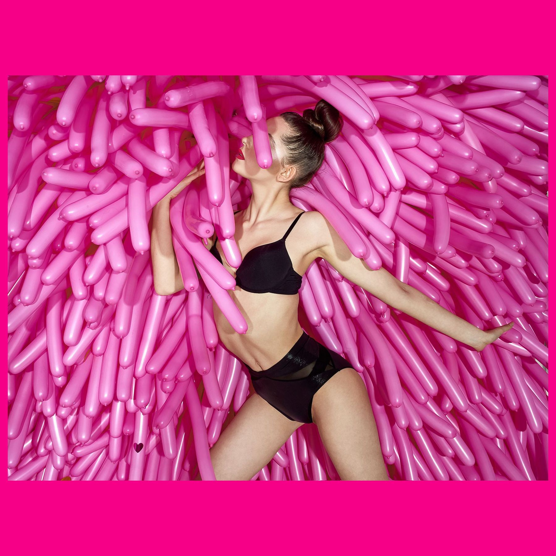 Фотозона из шаров ШДМ. Студия праздничного декора