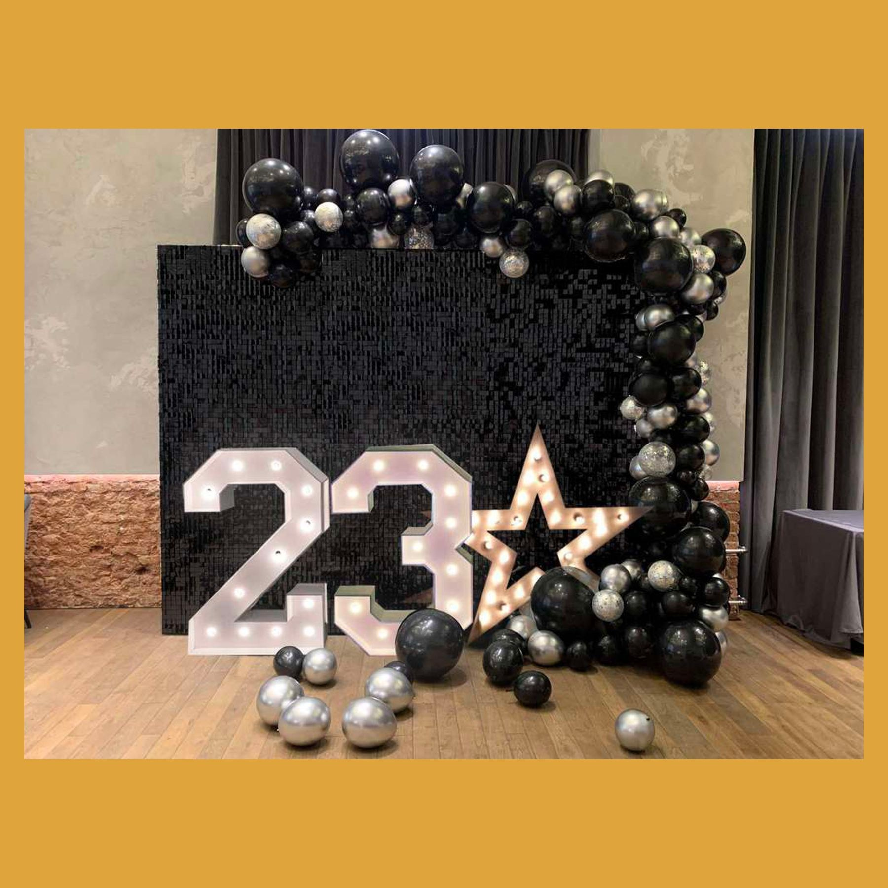 Фотозона из пайеток. Студия праздничного декора