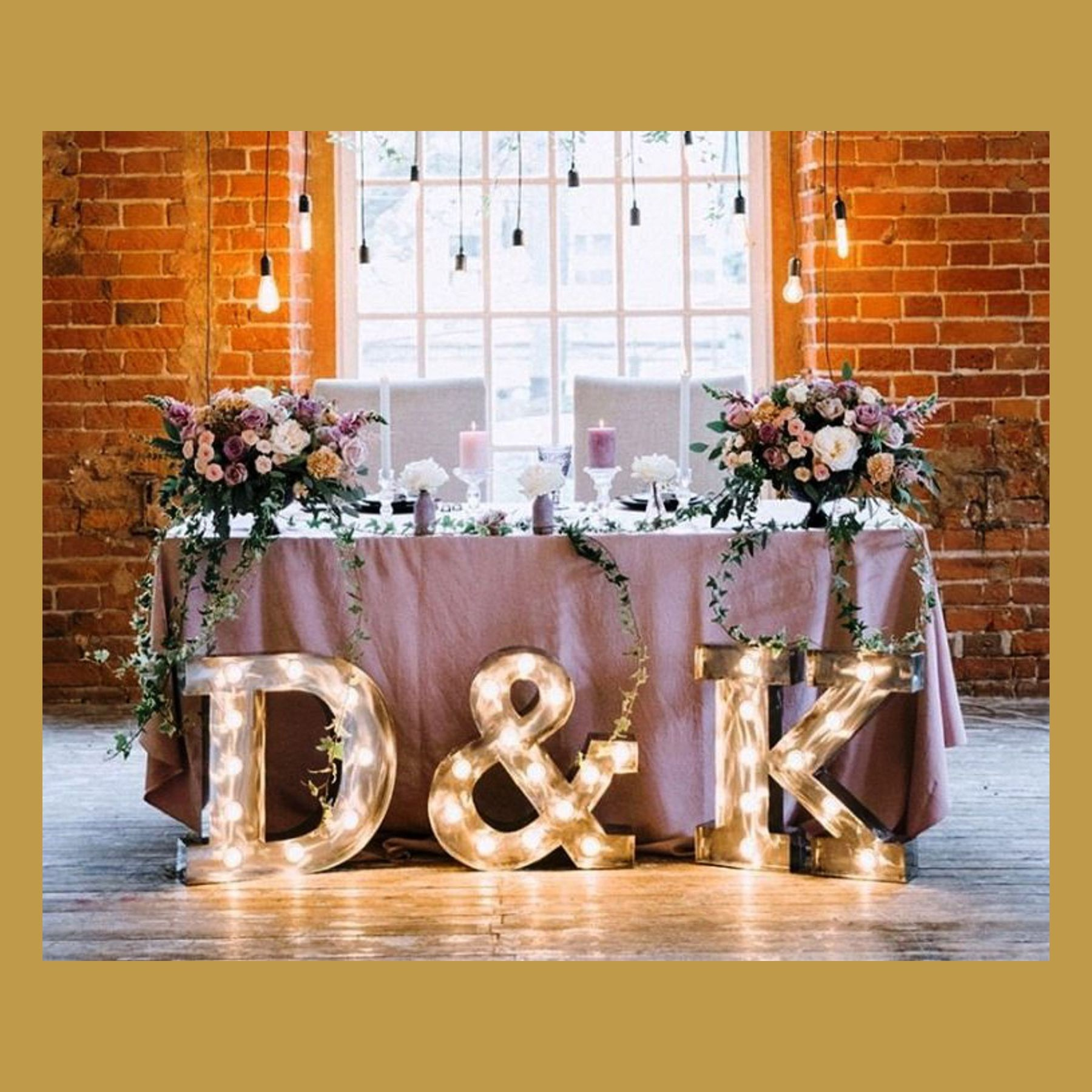 Свадебная фотозона. Студия праздничного декора