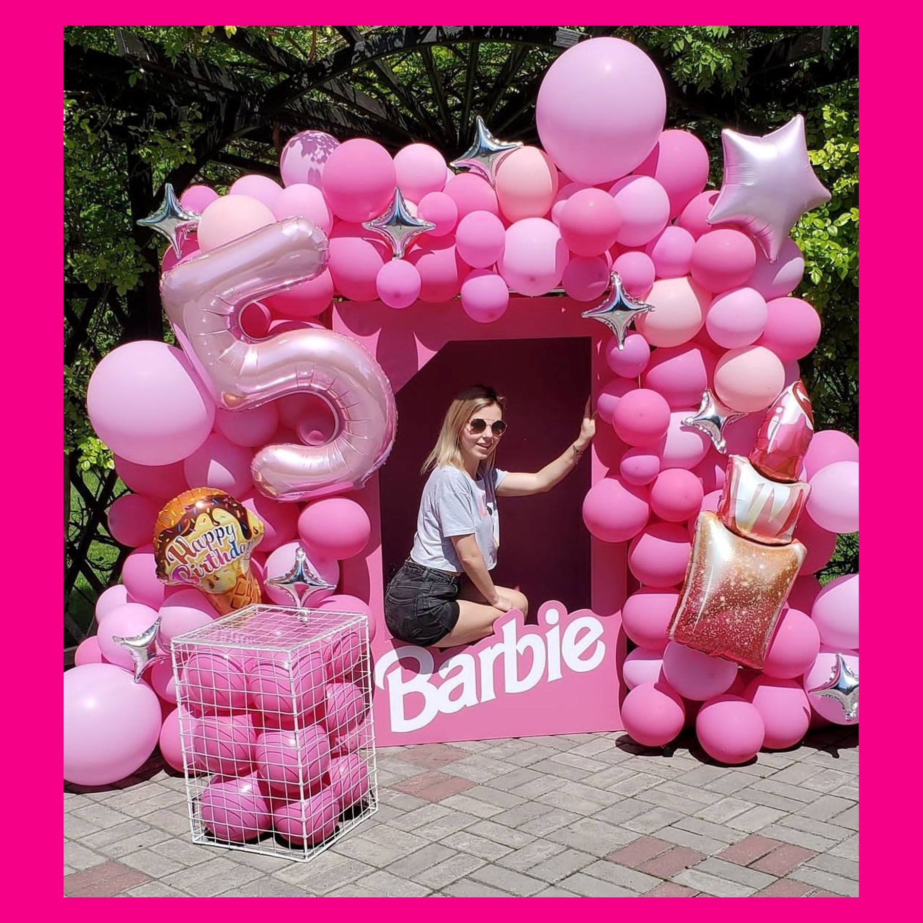 Фотозона коробка Барби. Студия праздничного декора