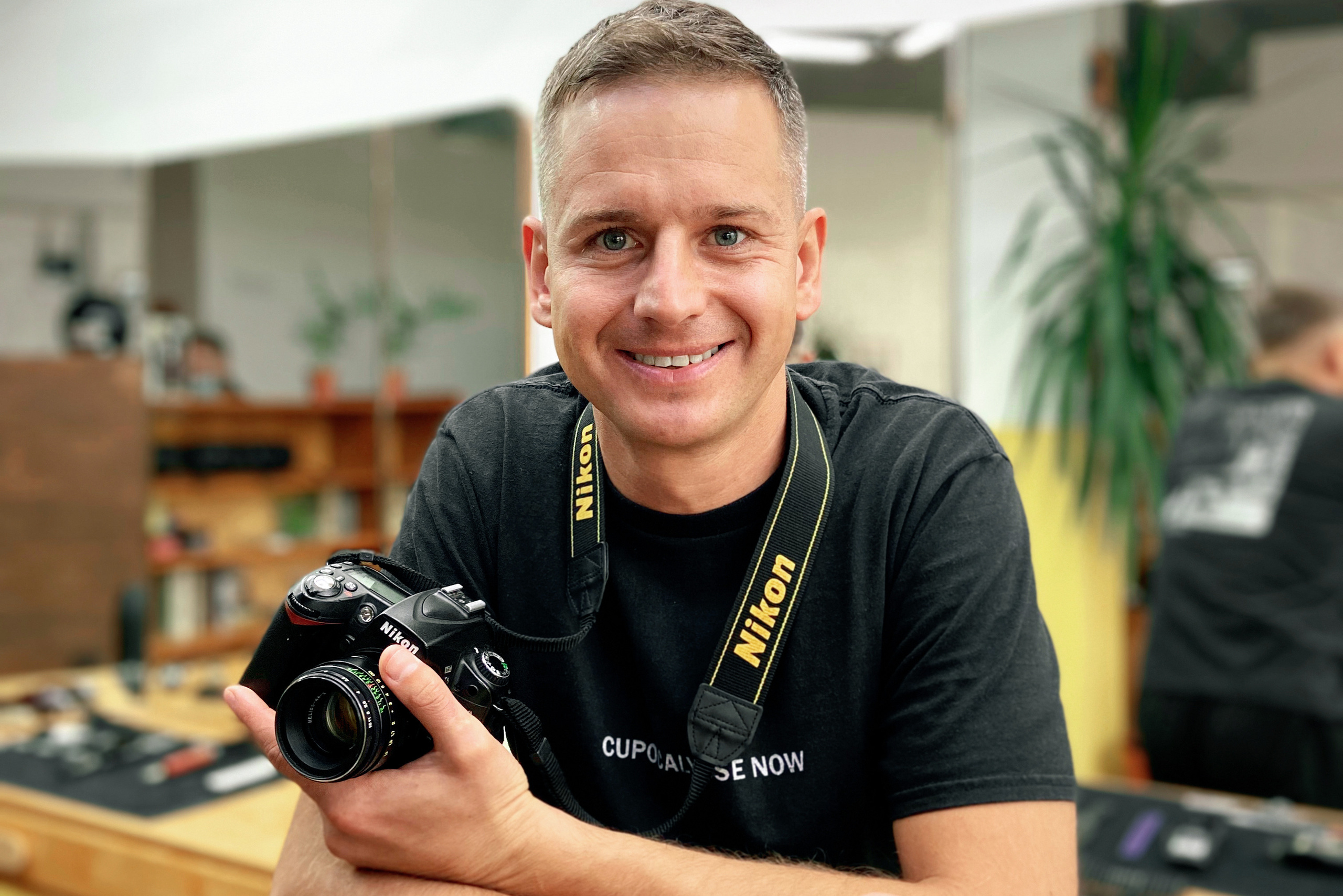 Контакты. Репортажный фотограф в Симферополе Зареев Иван