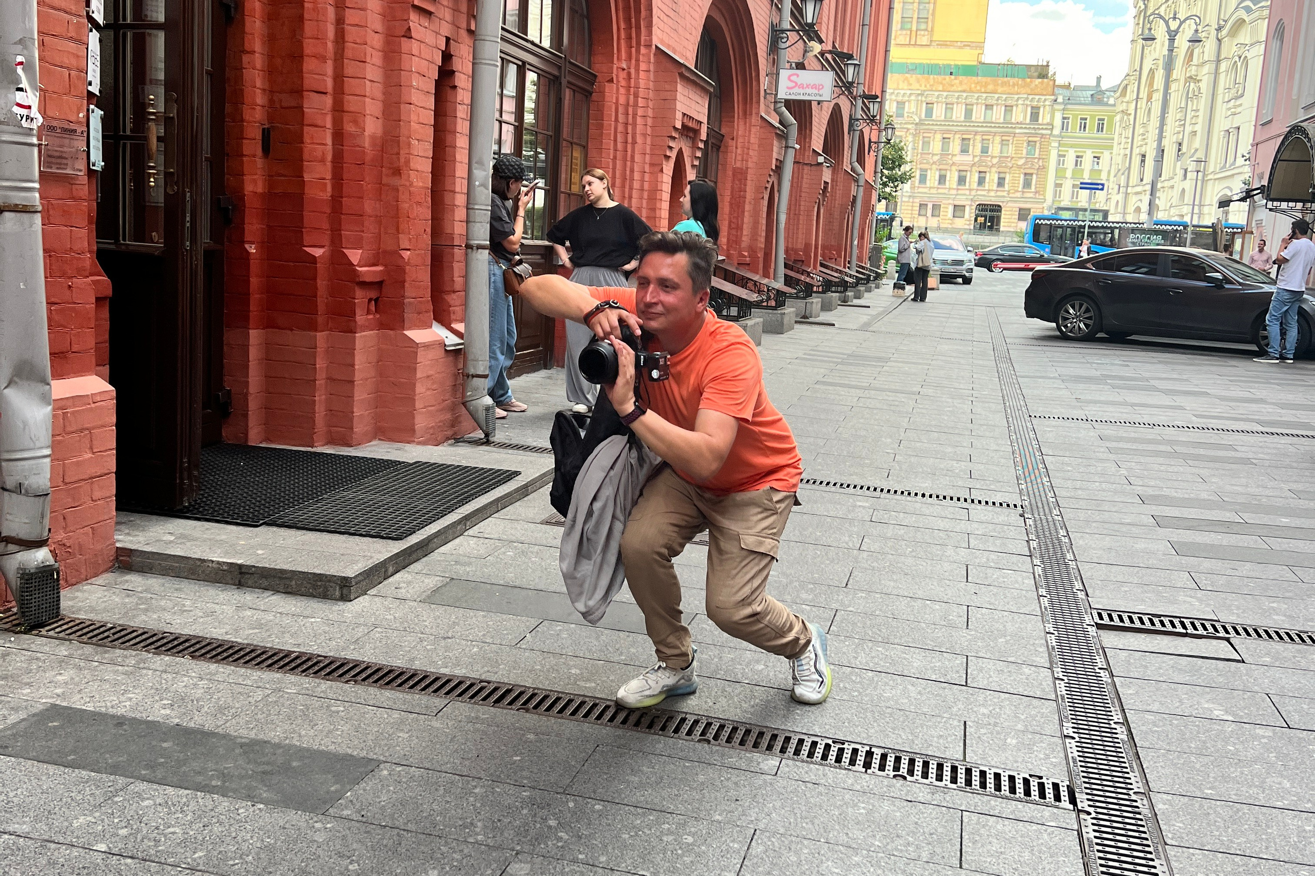 Экскурсии и фотосессии в Москве. П&П — Полезное с Приятным. Фотоэкскурсии — Москва на память. Экскурсовод и фотограф в Москве. Увези столицу в своём альбоме!