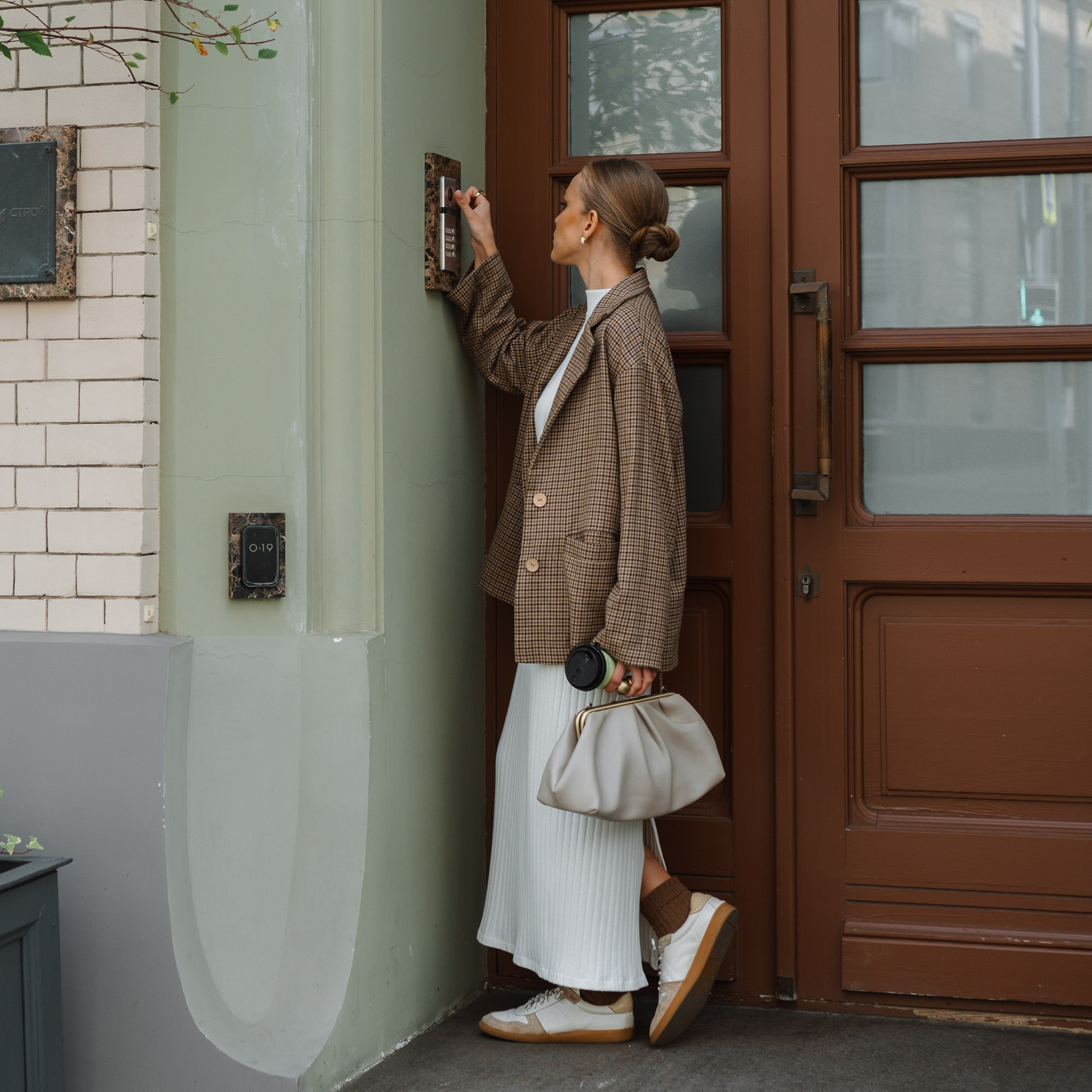 Услуги и стоимость фотосъёмки. Контент фотограф в Москве. Контент-фотограф в Москве Хныкина Лена