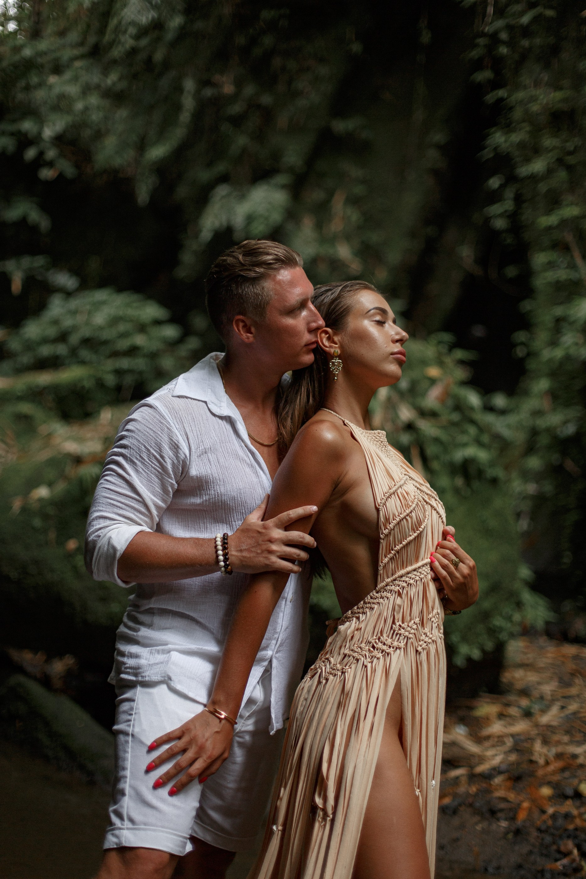 Photographer and Videographer in Bali Dubai Moscow Semen Ereshko