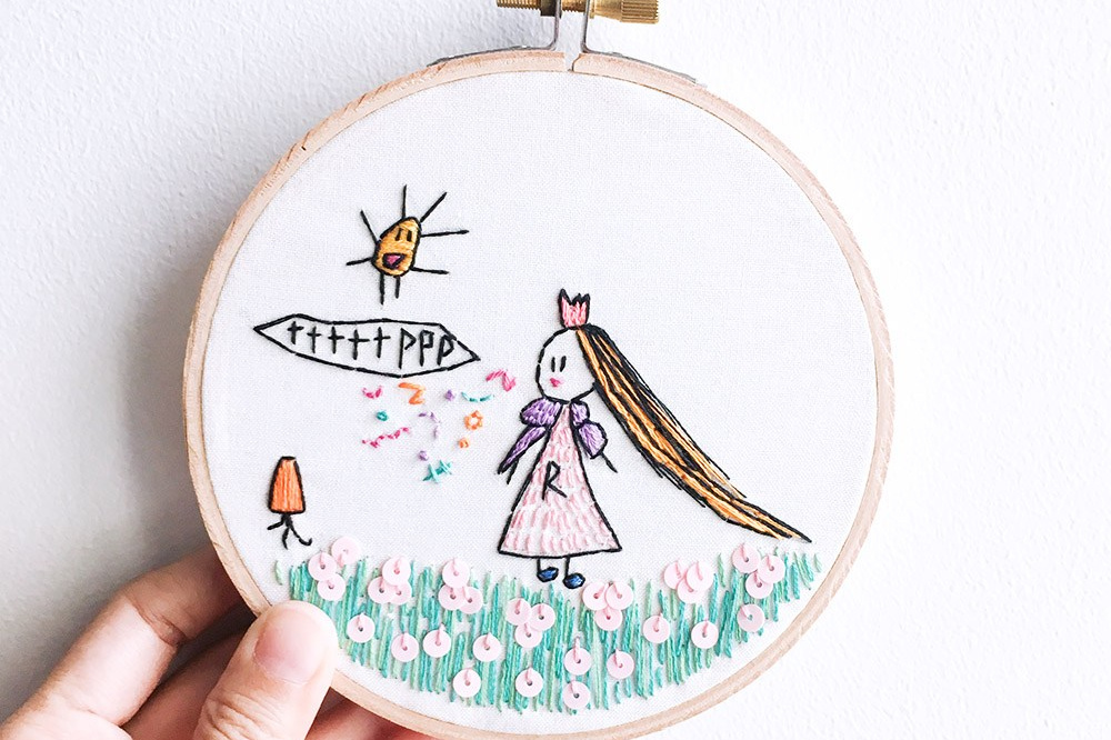 She Draws, I Thread. KIDSFOLK — фотоальбомы для детских садов и школ в Москве и Московской области