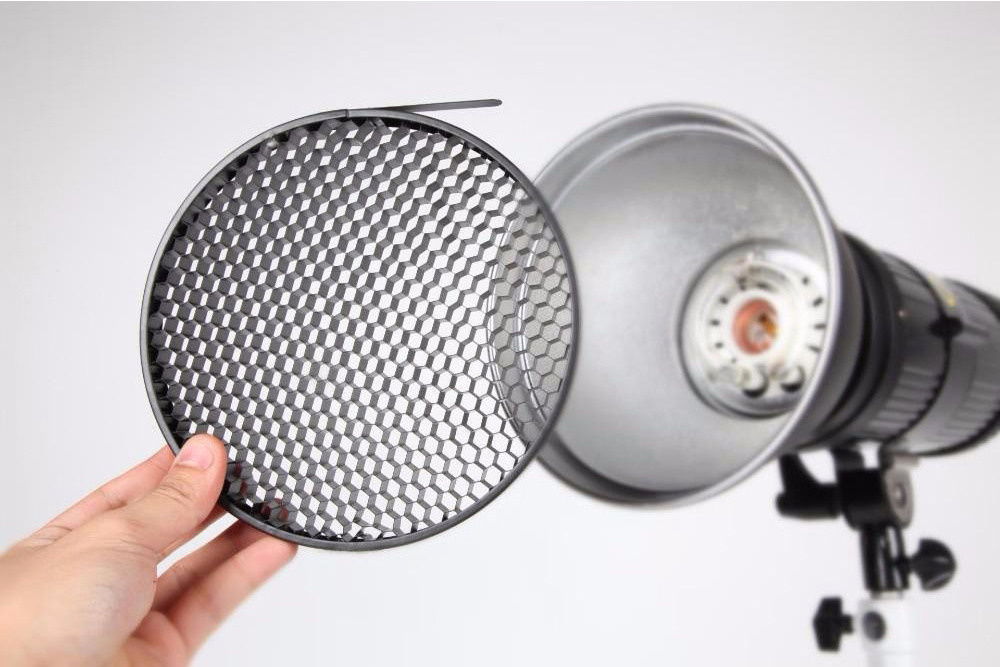 Свет в фотостудии. Виды источников света. Выбор светового оборудования. Предметный фотограф и фуд-фотограф в Москве Чикунов Максим