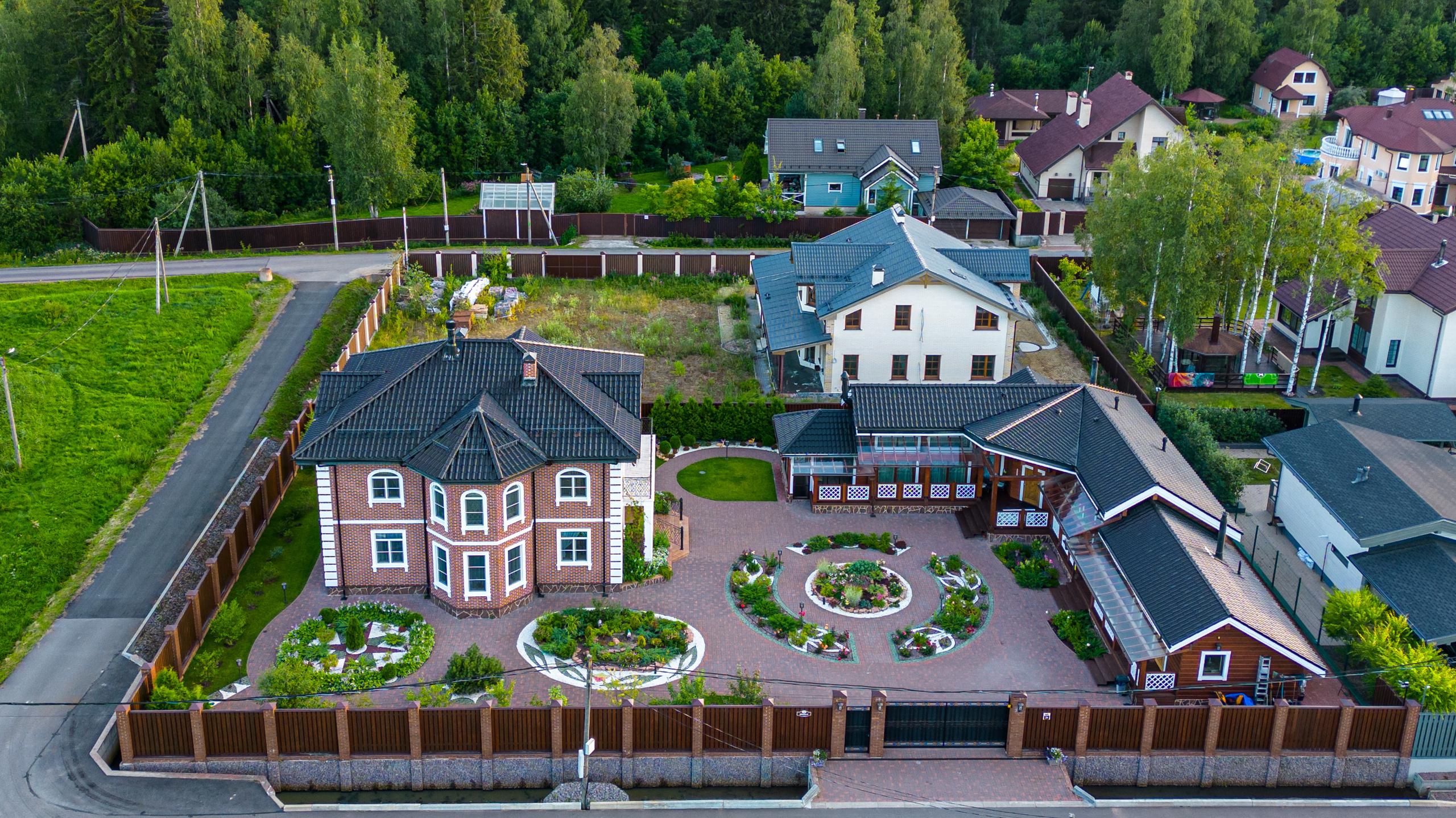 Аэросъемка дроном для рекламы.