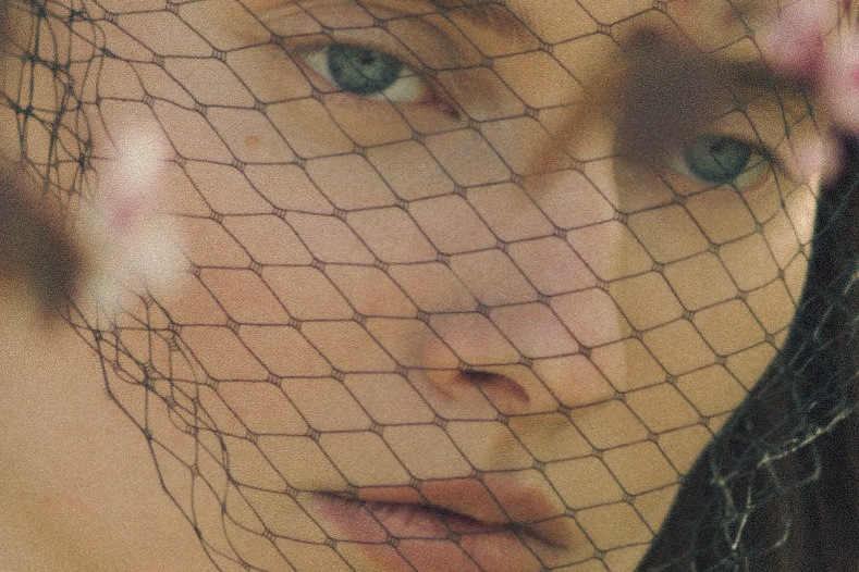 Прайс. Male photographer