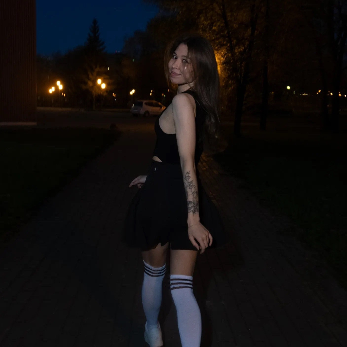 Визуальные Артисты «Про Это». Unseen Secreet Gallery
