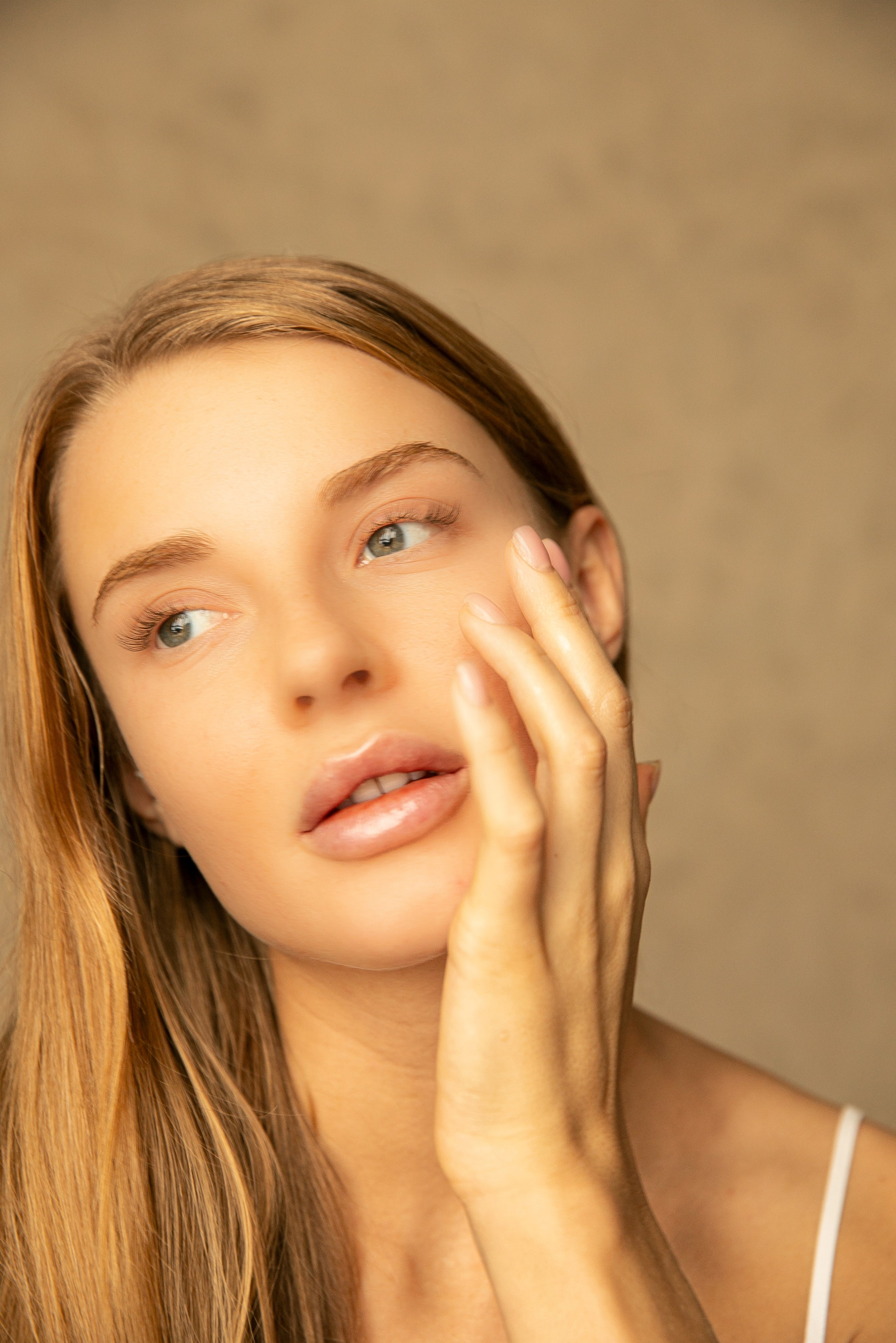 Сьемка для бренда эфирных масел Katuti. Визуальный художник Лиана Даренская, Москва