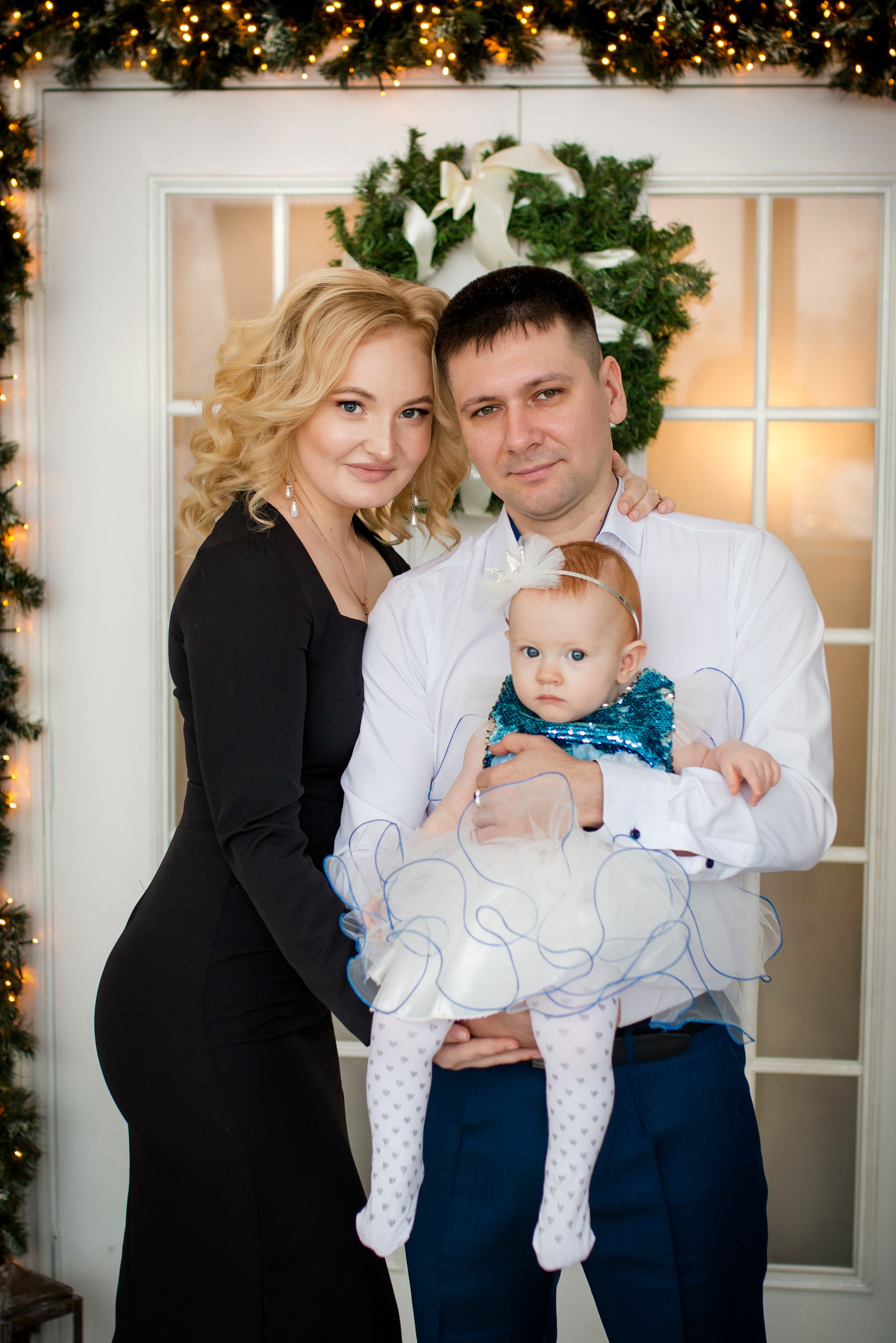 Новогодние фотосессии 2026. Елена Данилова фотограф беременности в Кемерово