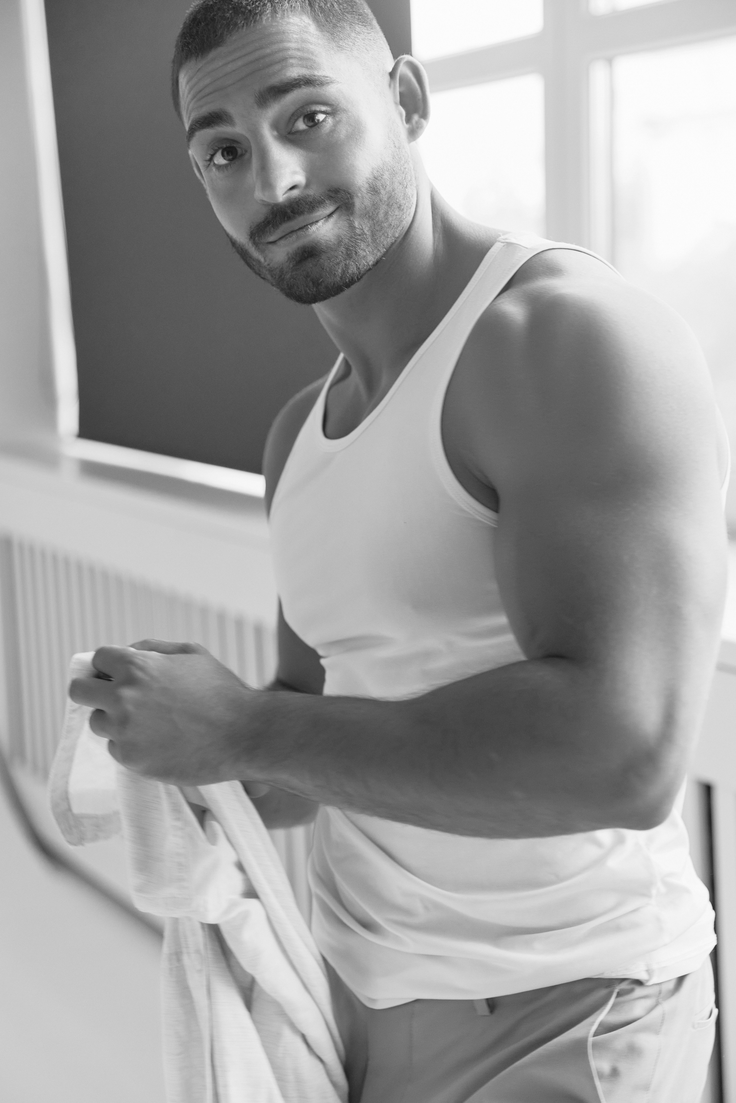 Съёмка модельных тестов — живые эмоции и профессиональный подход. Дмитрий Мазуркевич: Профессиональный Репортажный Фотограф