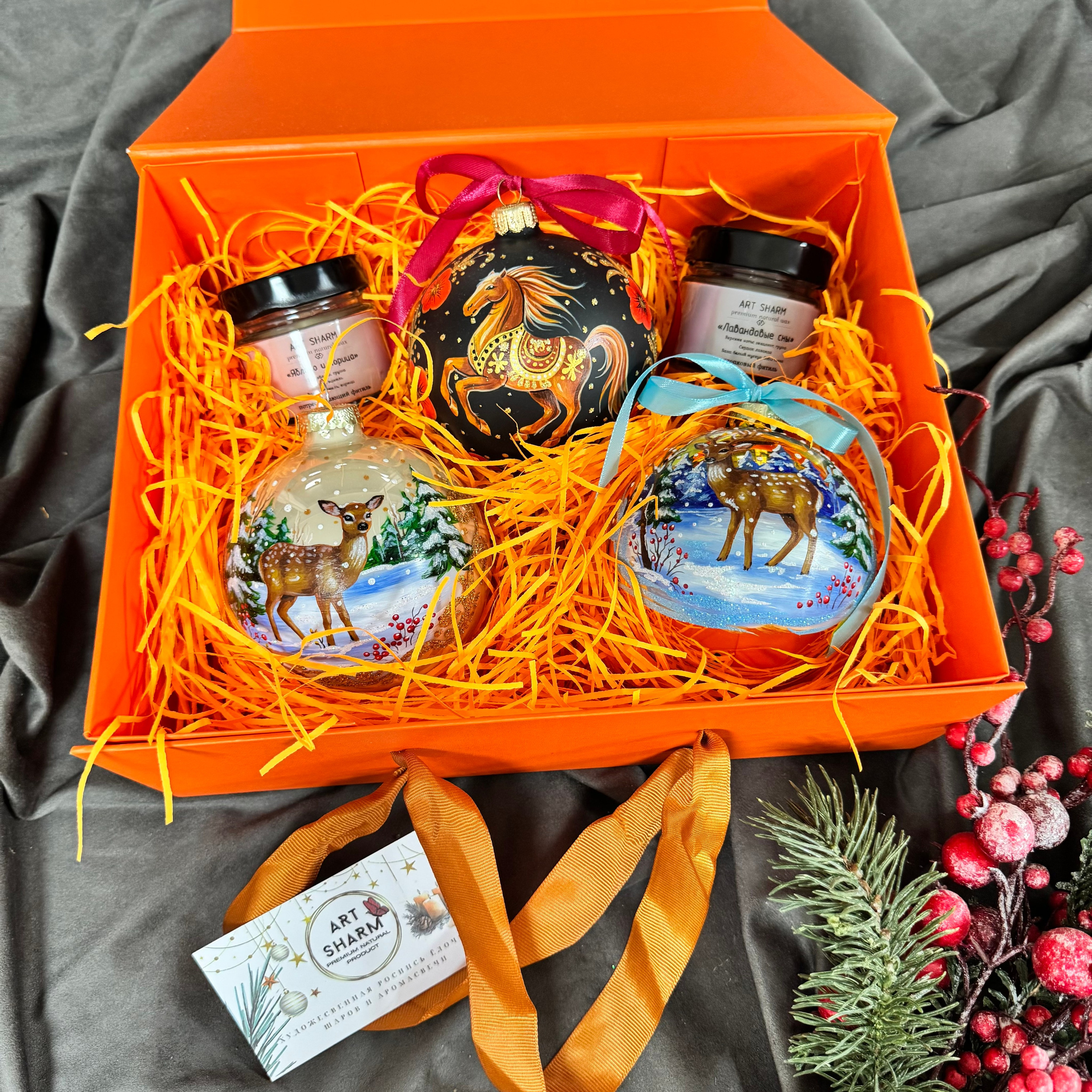 Аромасвечи и наборы. Художественная ручная роспись елочных шаров, корпоративные подарки и восковые аромасвечи
