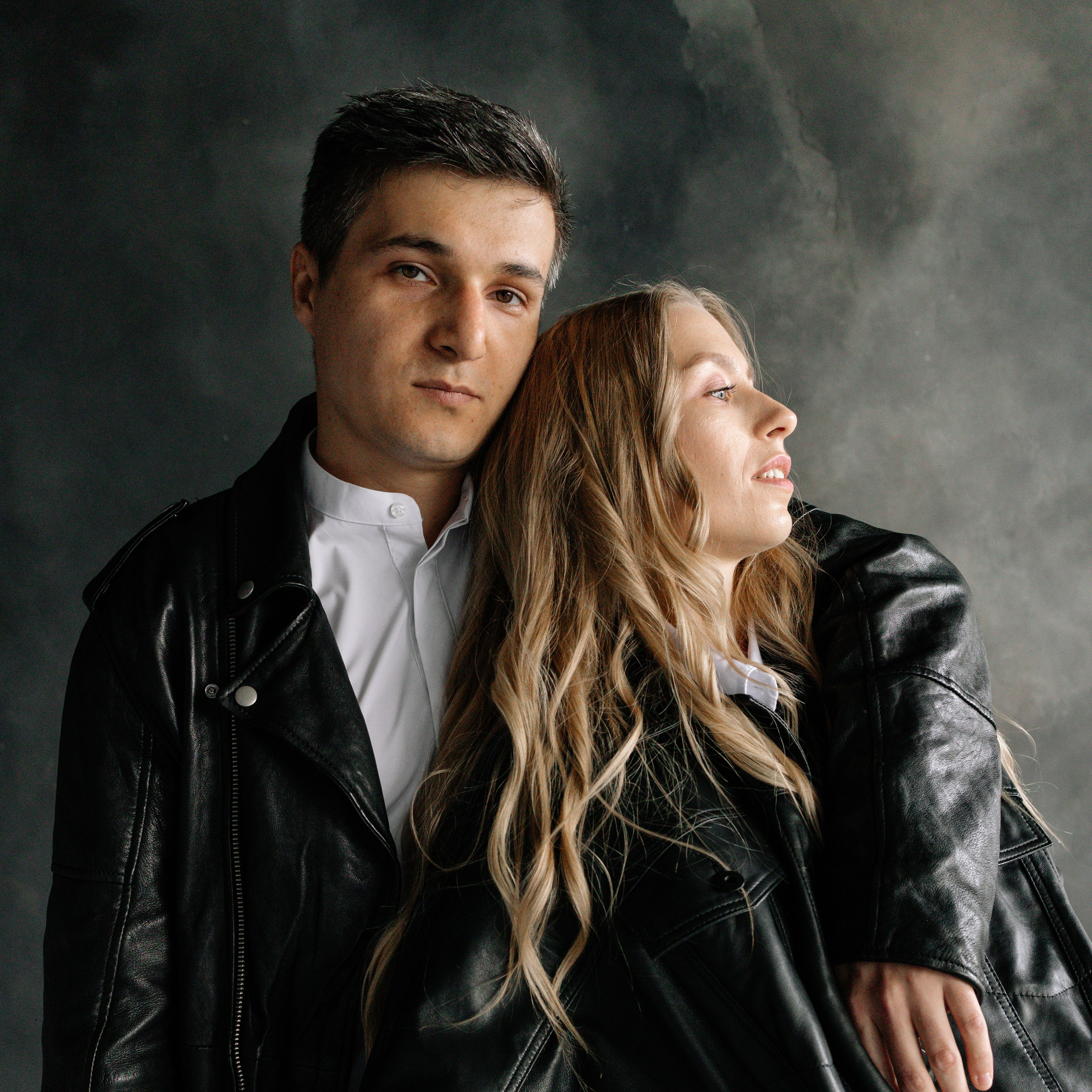 Контакты. Видеосъемка в Красноярске. Свадебный видеограф