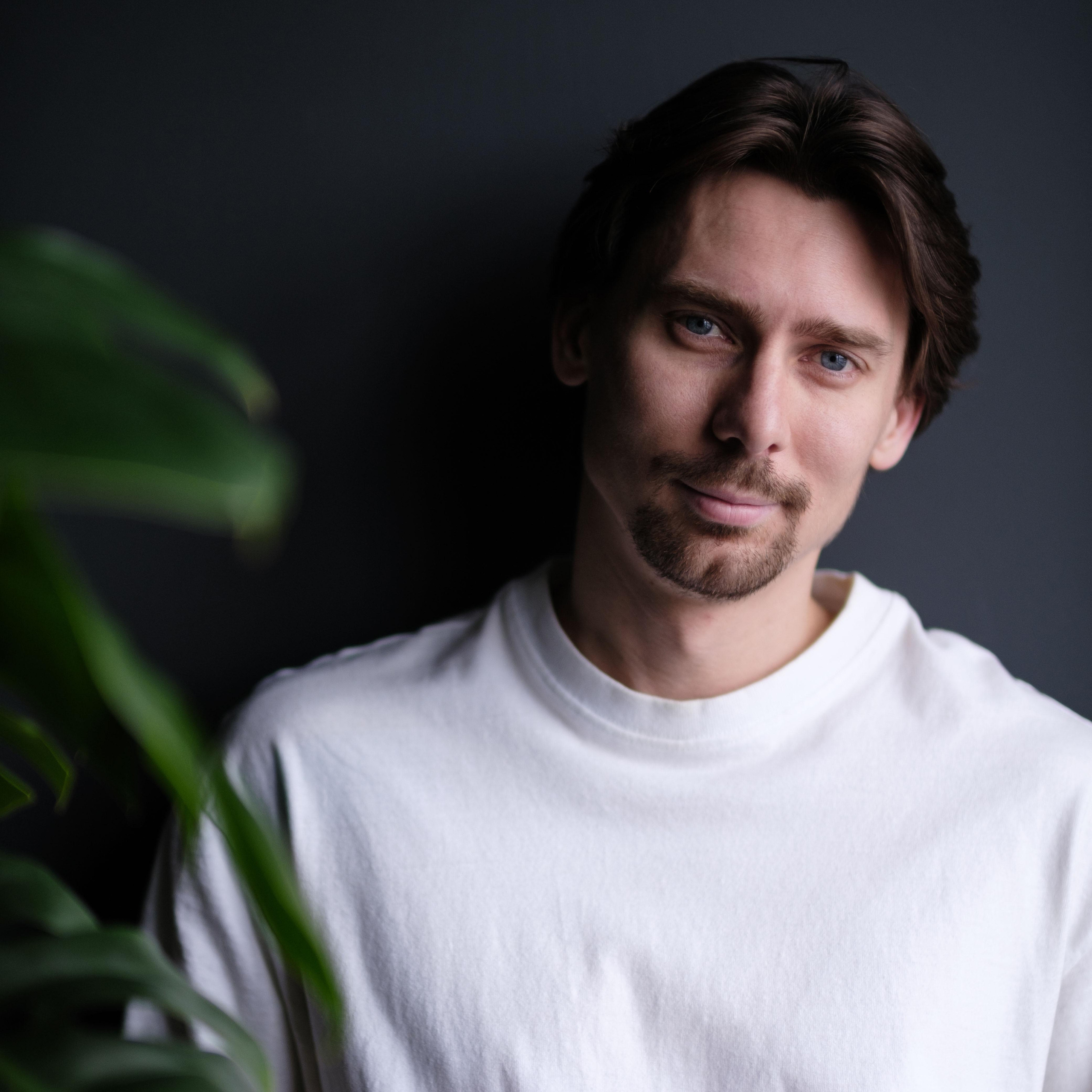 Контакт. Фотограф Александр Чешуин