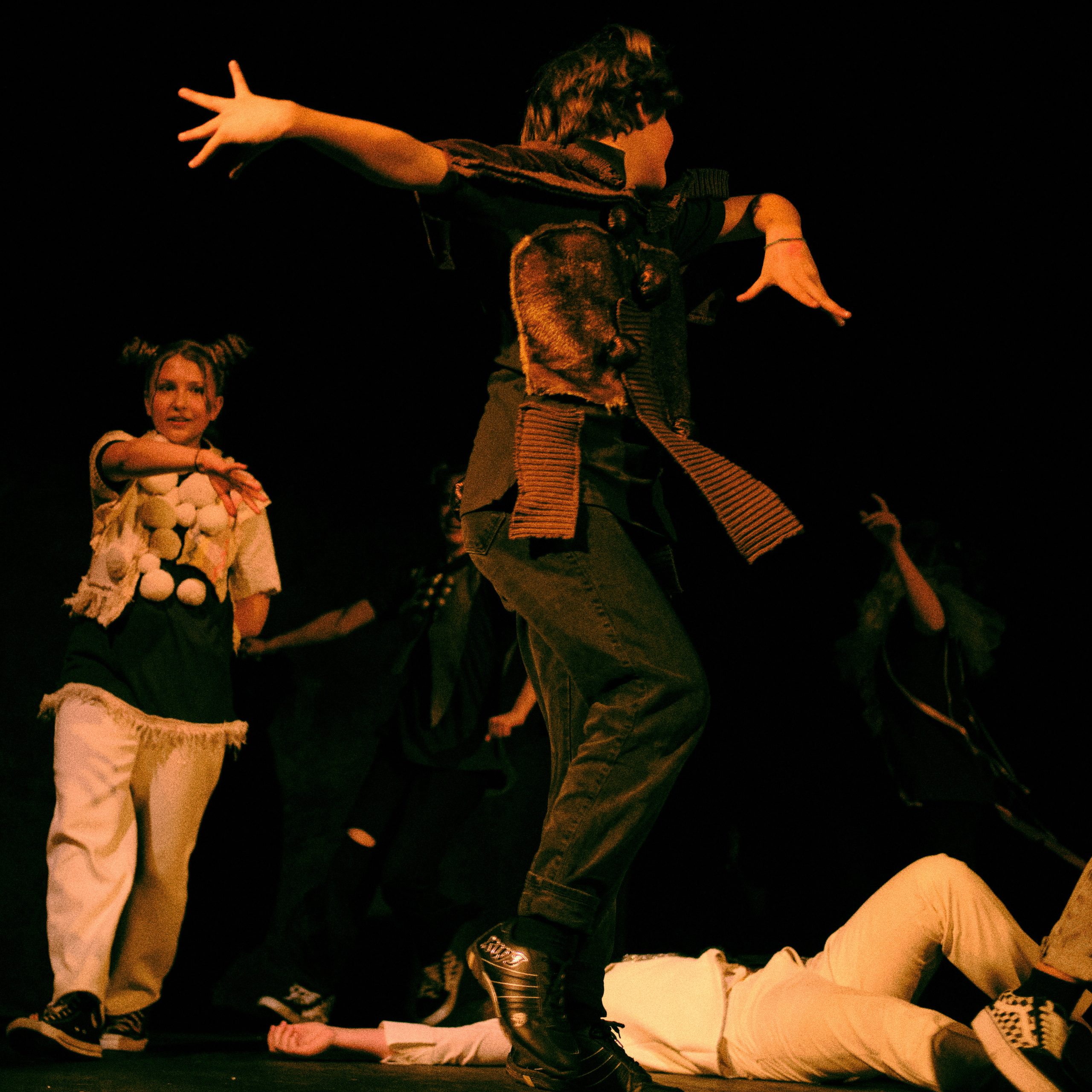 Бэкстейдж театрального шоу. Кирилл Акишкин — режиссёр и фотограф | Киноэстетика визуального повествования | МОСКВА