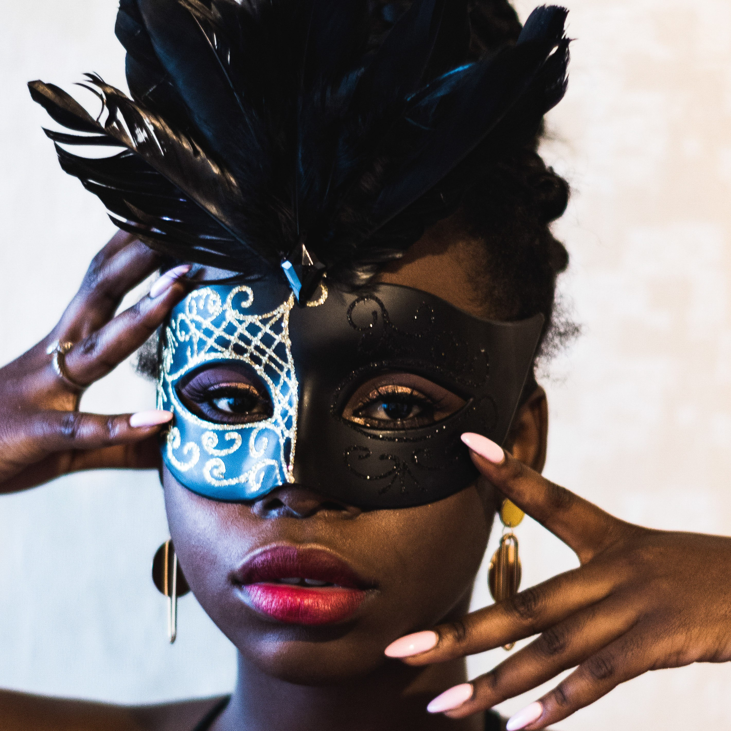 Services. Moscow based photographer. Tinashe Mvududu