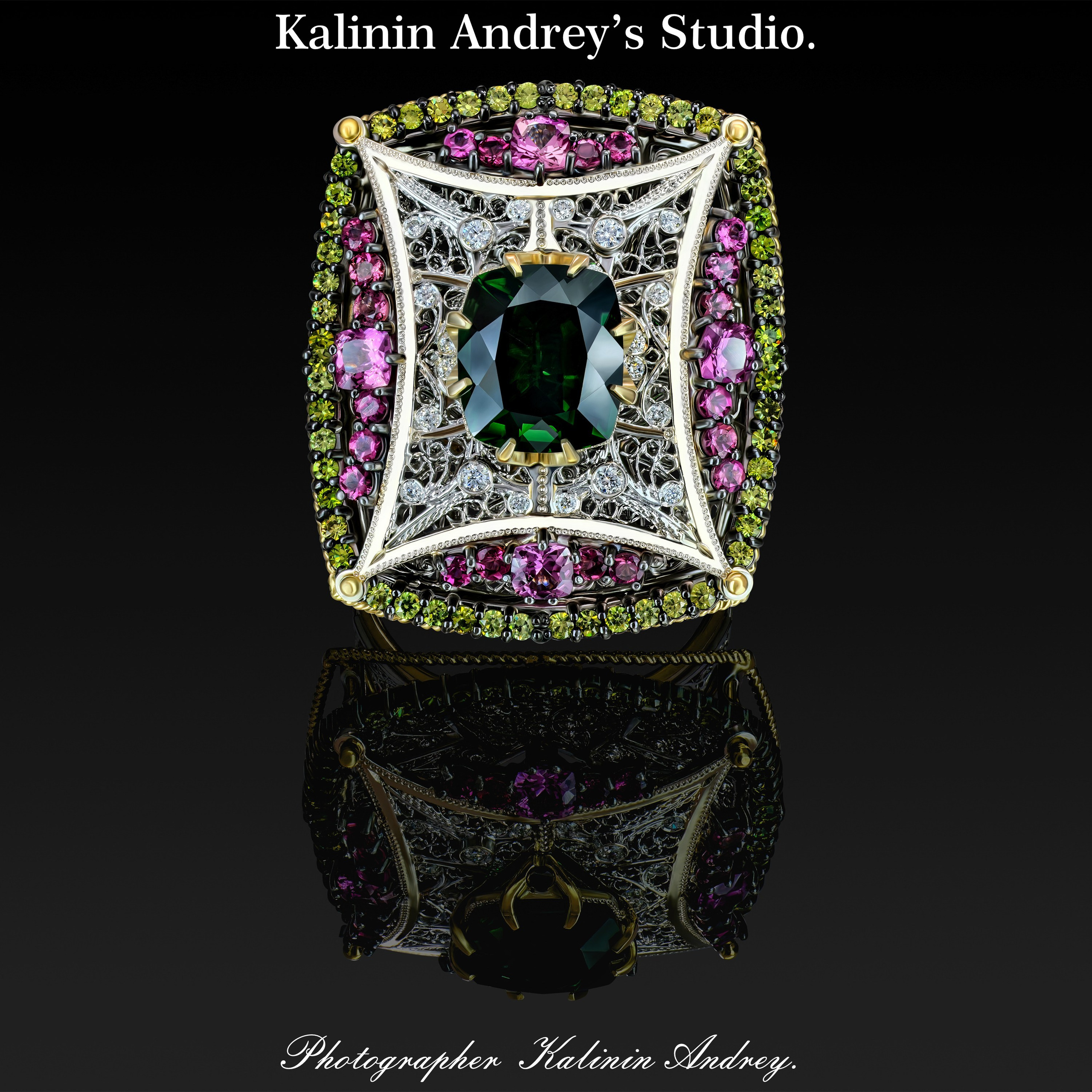 Рекламный предметный фотограф ювелирных изделий Калинин  Андрей  Сергеевич Москва тел +7 966-003-13-07. Высококачественная профессиональная рекламная фотосъёмка ювелирных украшений, драгоценных камней в Москве. Обучение, консультация