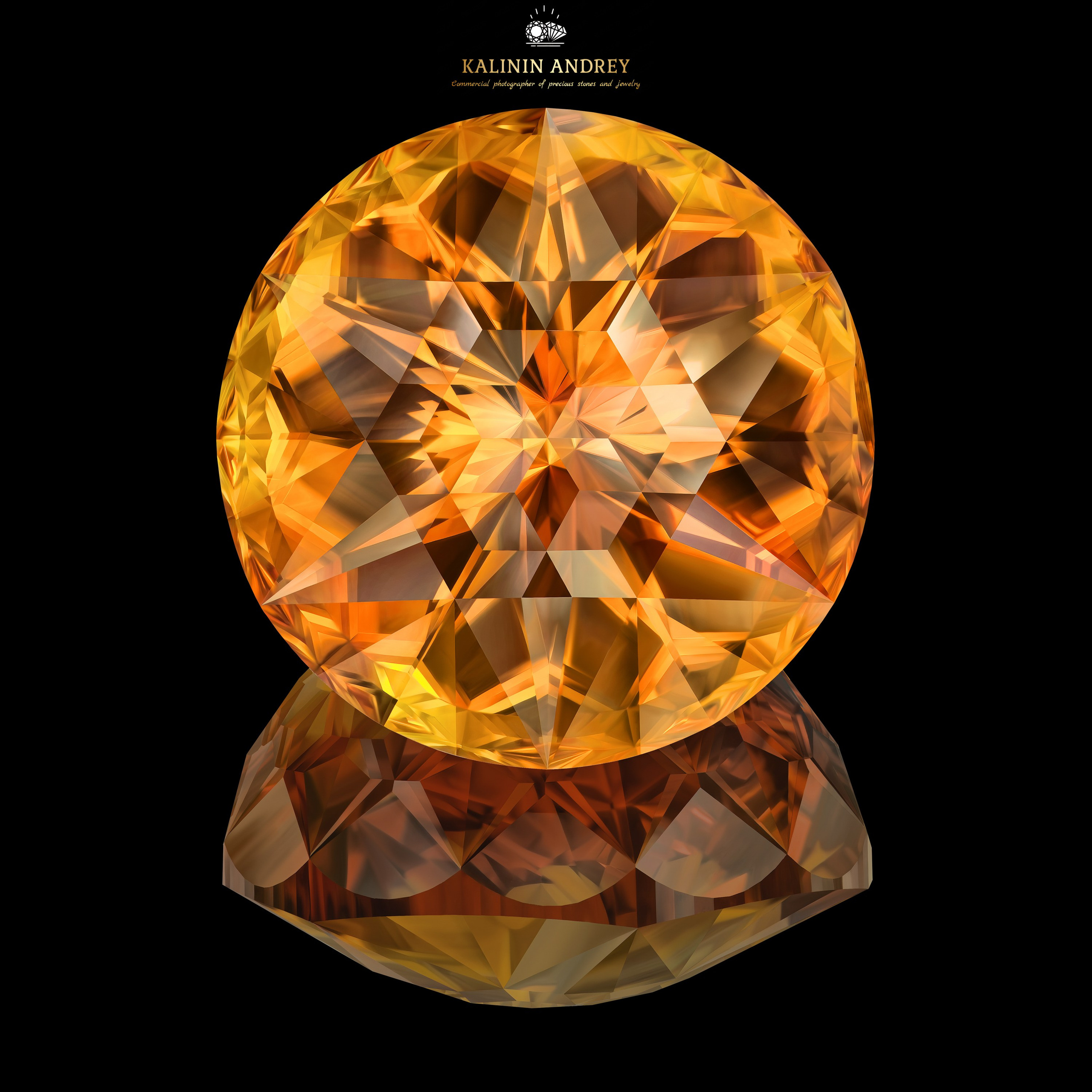 Фотографии коллекций художественной огранки драгоценных камней Виктора Тузлукова. Высококачественная профессиональная рекламная фотосъёмка ювелирных украшений, драгоценных камней в Москве. Обучение, консультация