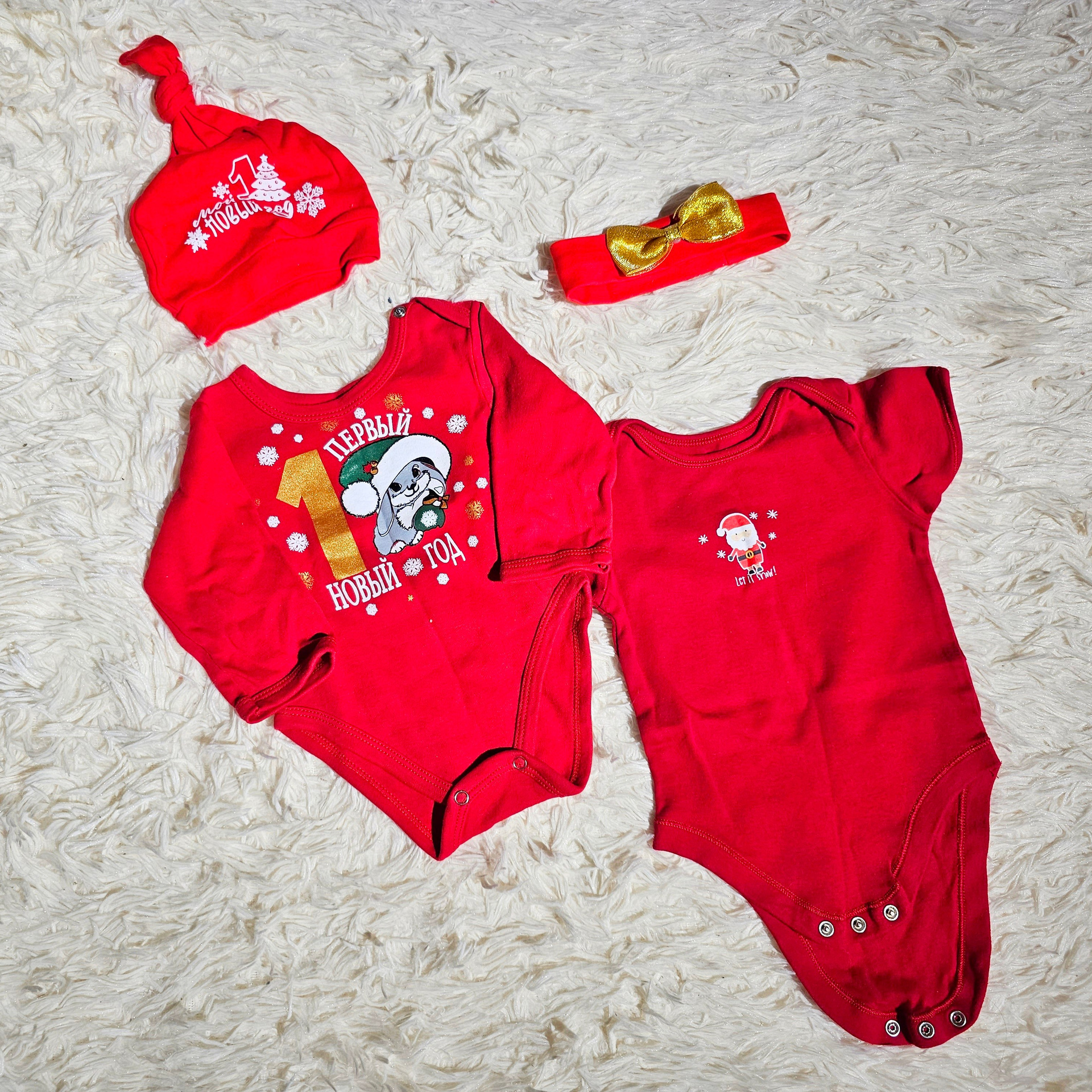 Боди детское трикотажное новогоднее красного цвета