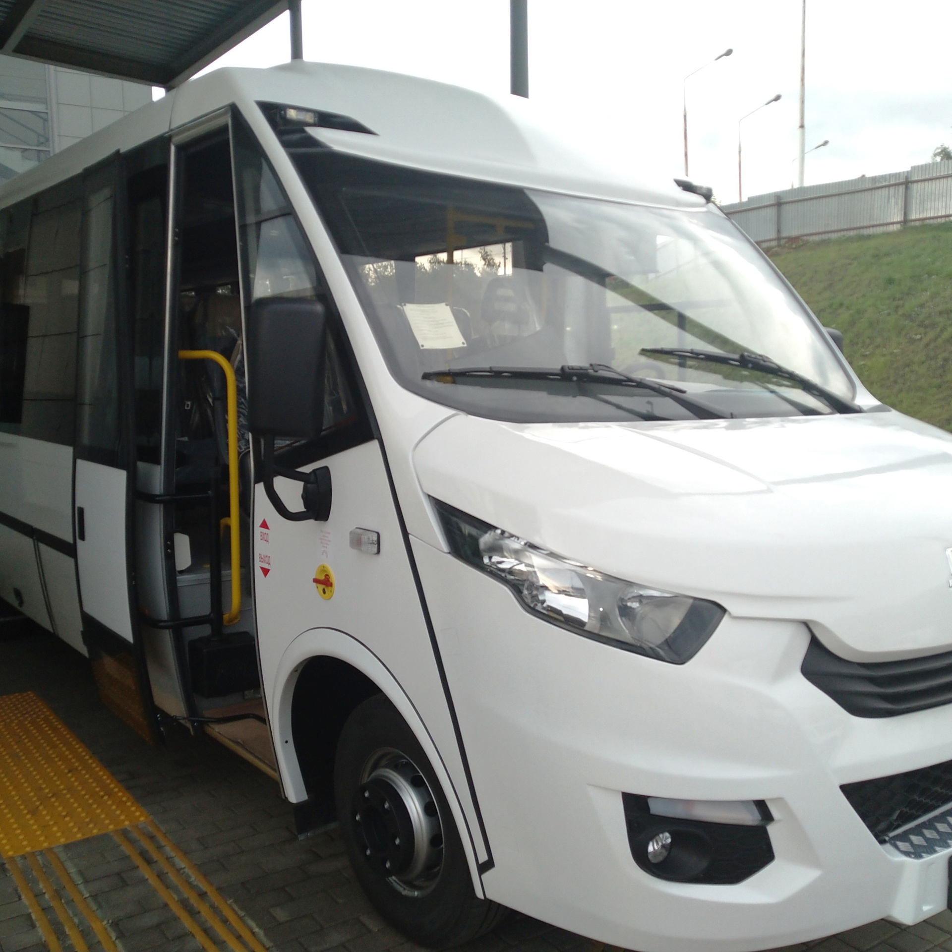 автобус для детских перевозок