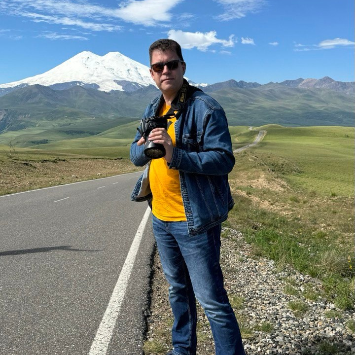 Контакты. Фотограф в Москве Безлюдов Михаил