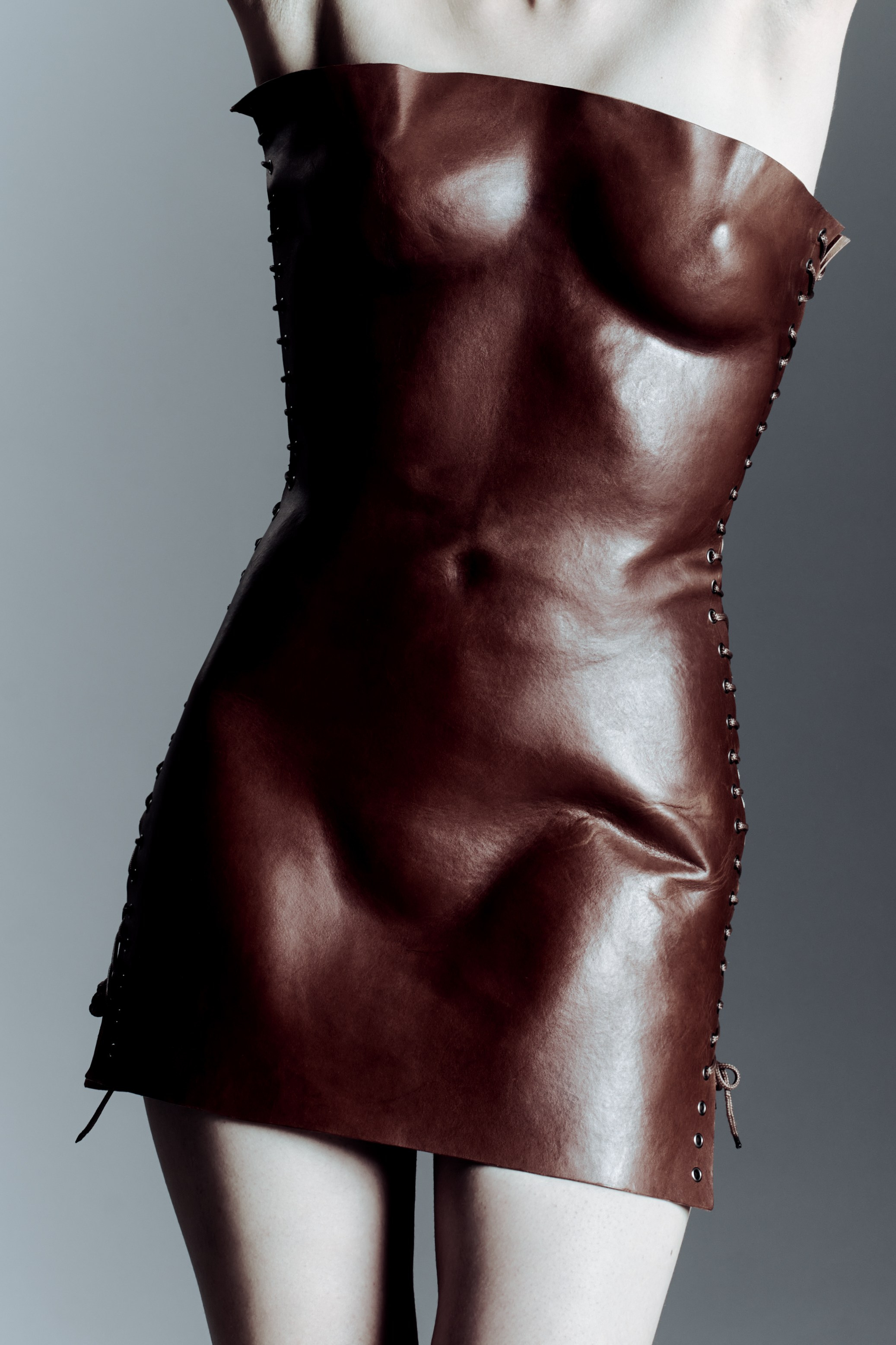 FASHION. PROFESSIONAL RETOUCHING SERVICE