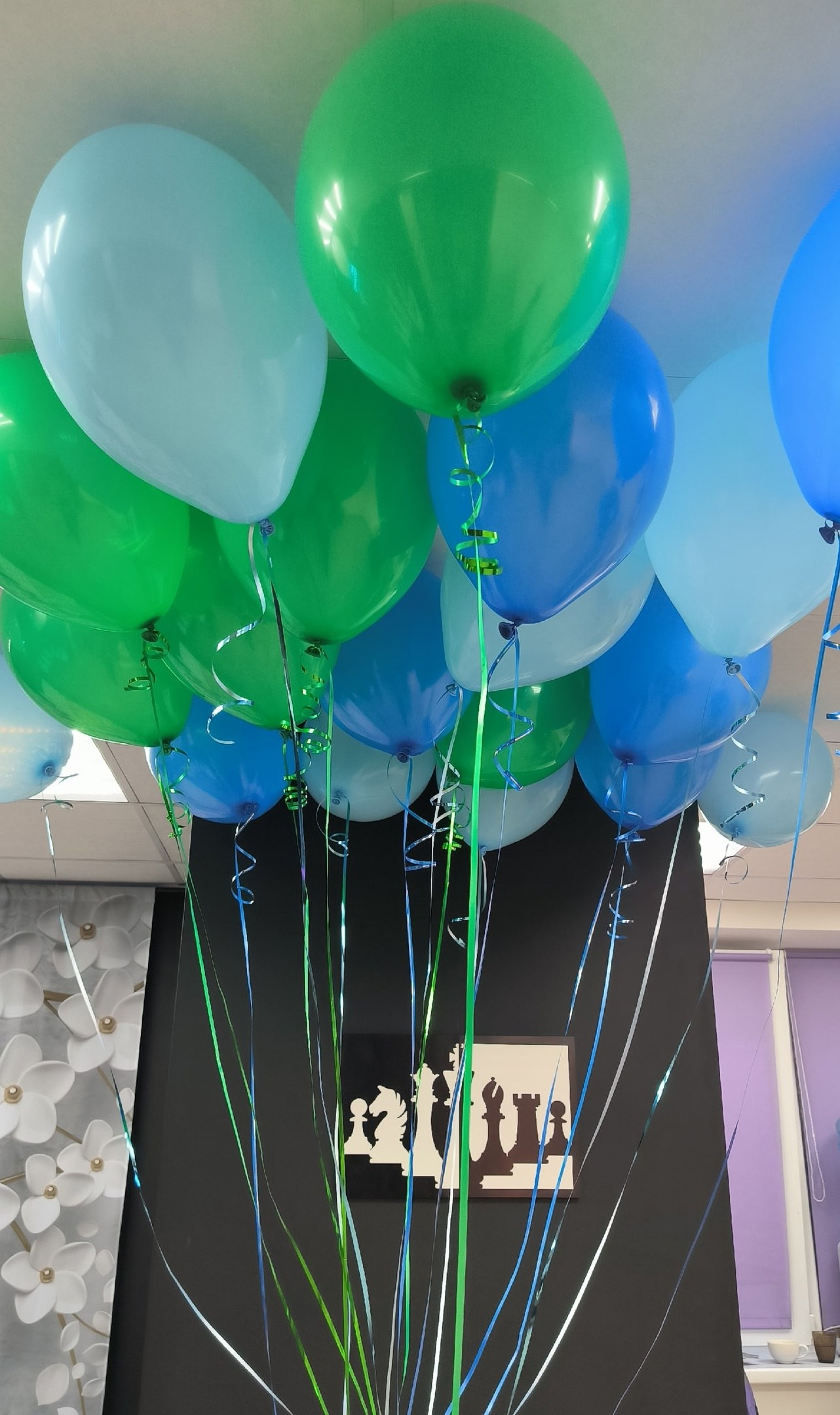 Шары в потолок. Организация мероприятий «Мир праздника Балу»