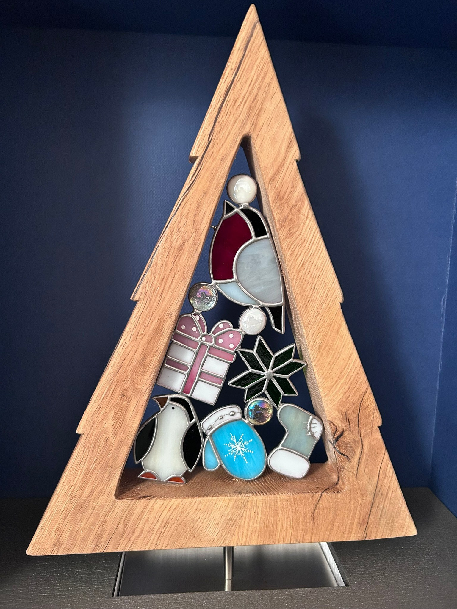 Елка "Новогодние игрушки". Витражное стекло, ручная работа