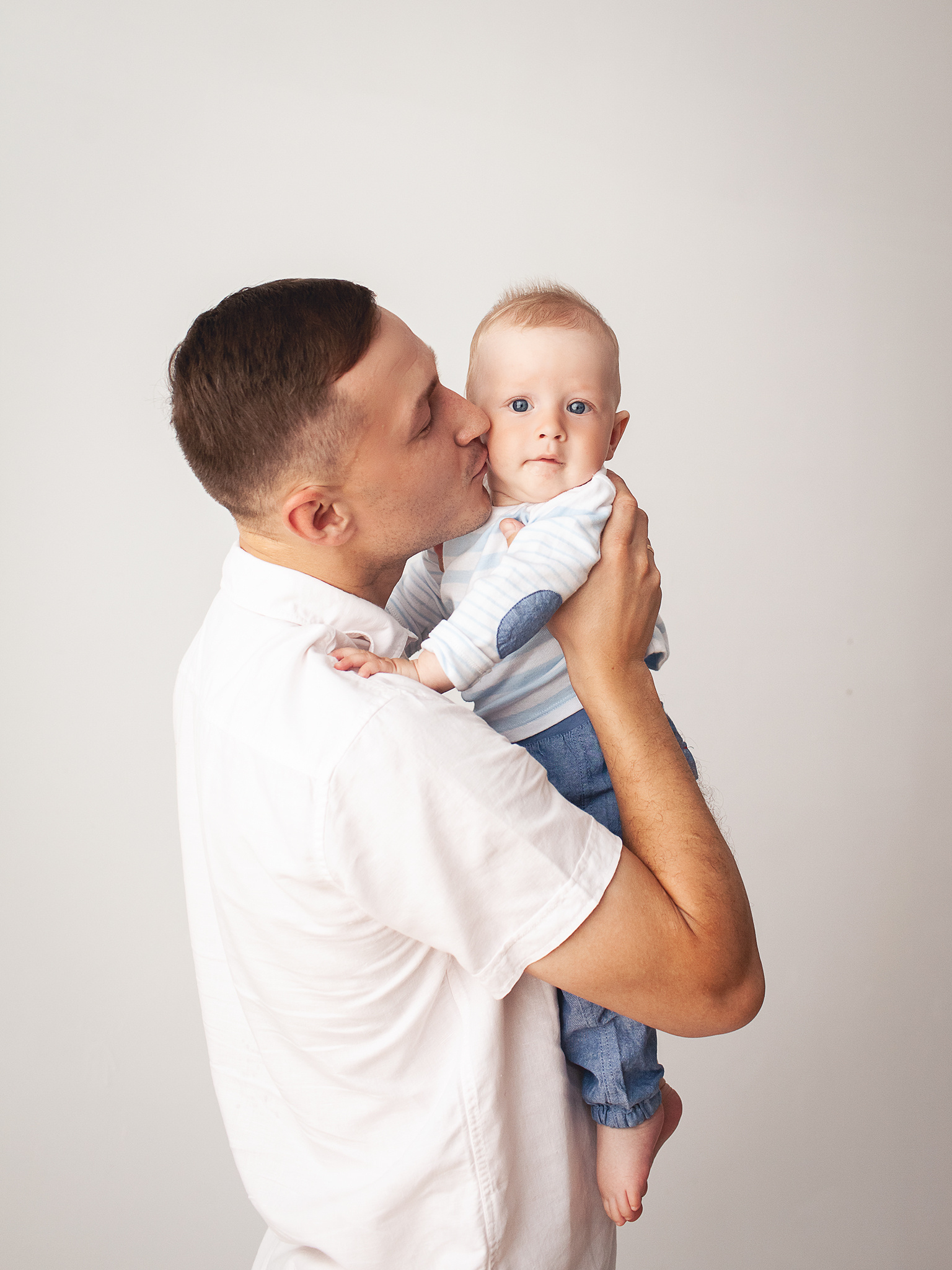 В этой статье я расскажу как проходит фотосъёмка малыша 6 месяцев. Детский фотограф в Самаре