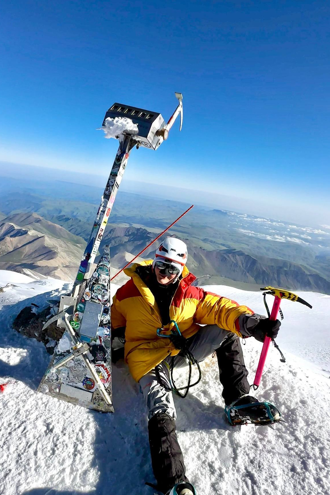Съемка восхождения. Фотограф на трекинг и восхождение Эльбрус, Приэльбрусье. Елизавета Бобок