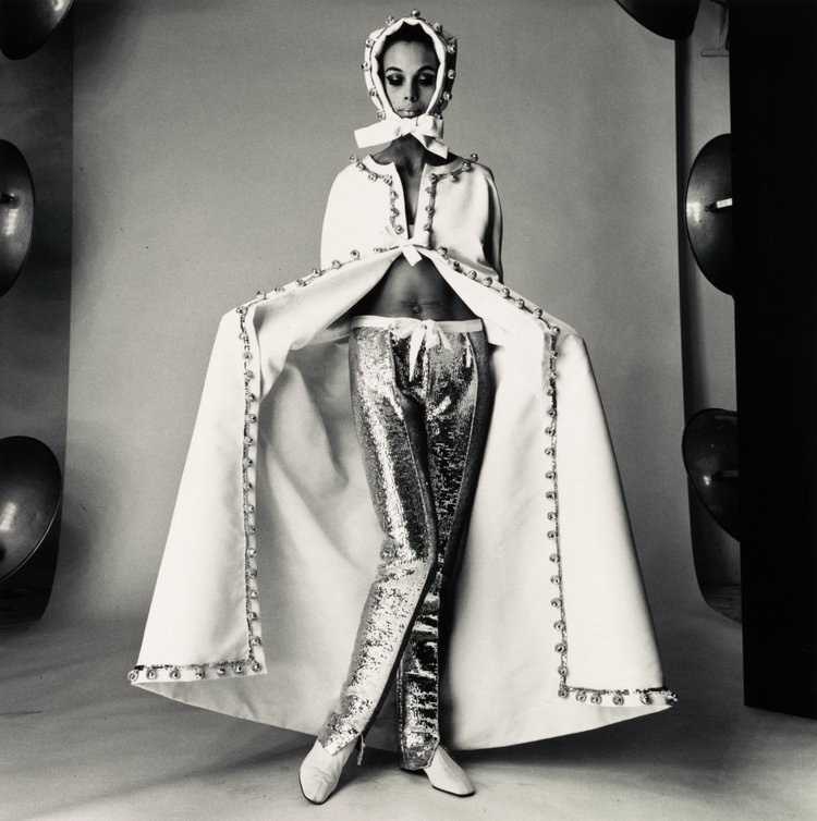 Денис Зимин фотограф для выпускного альбома в Ростове-на-Дону. Выпускные альбомы, фотограф Денис Зимин в городе Ростове-на-Дону